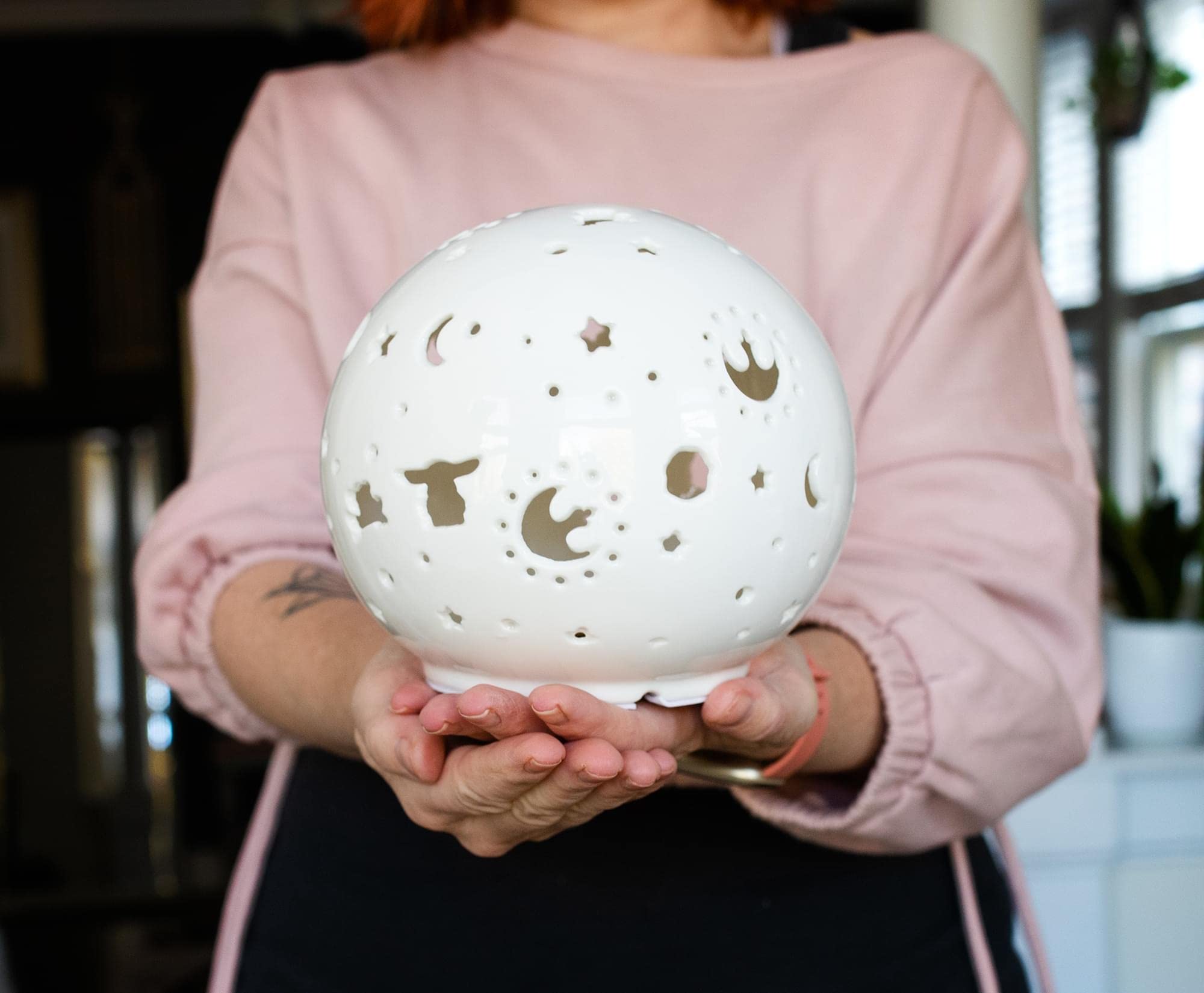 Star Wars: The Mandalorian Grogu Ceramic Mood Light | Nightstand Table Lamp With Led Light For Bedroom, Desk, Living Room | Home Decor Room Essential | Movie Gifts And Collectibles | 6 Inches Tall