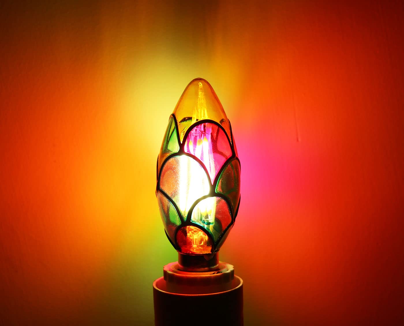 Greeogin Dimmable Stained Glass Led Edison Bulb, Led Color Bulb,C35 E12 Base 4 Watts Led Light Bulbs 40W Halogen Bulb Replacemen