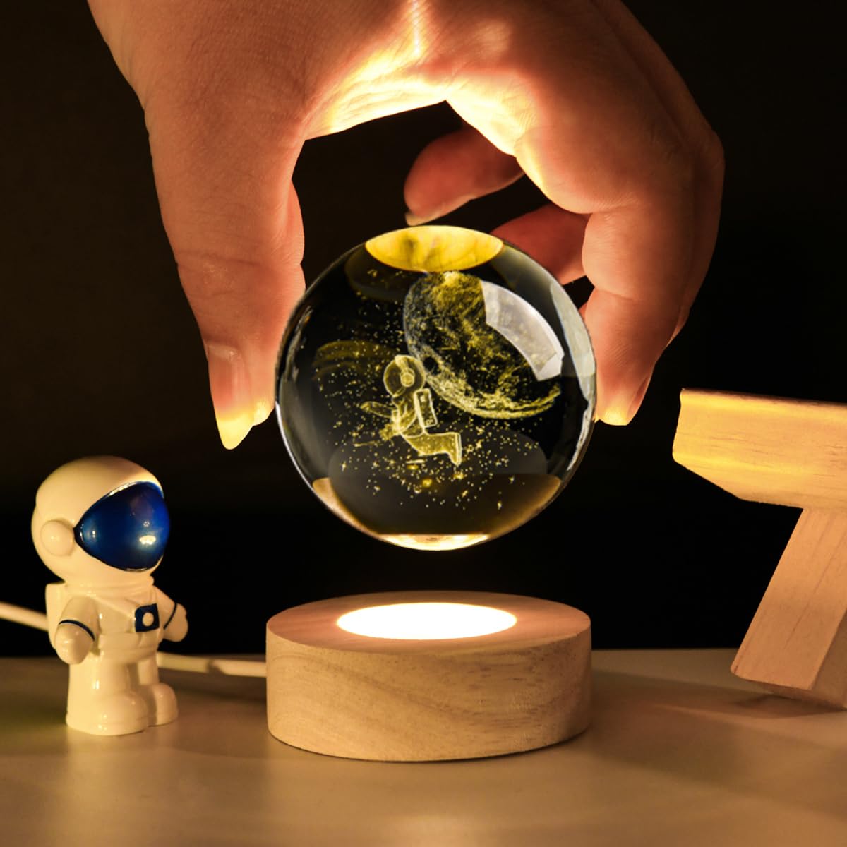 Space Astronaut 3D Crystal Ball With Led Light Stand, Universe Galaxy Glass Sphere Lamp, Decorative Glass Ball Paperweight Gift(