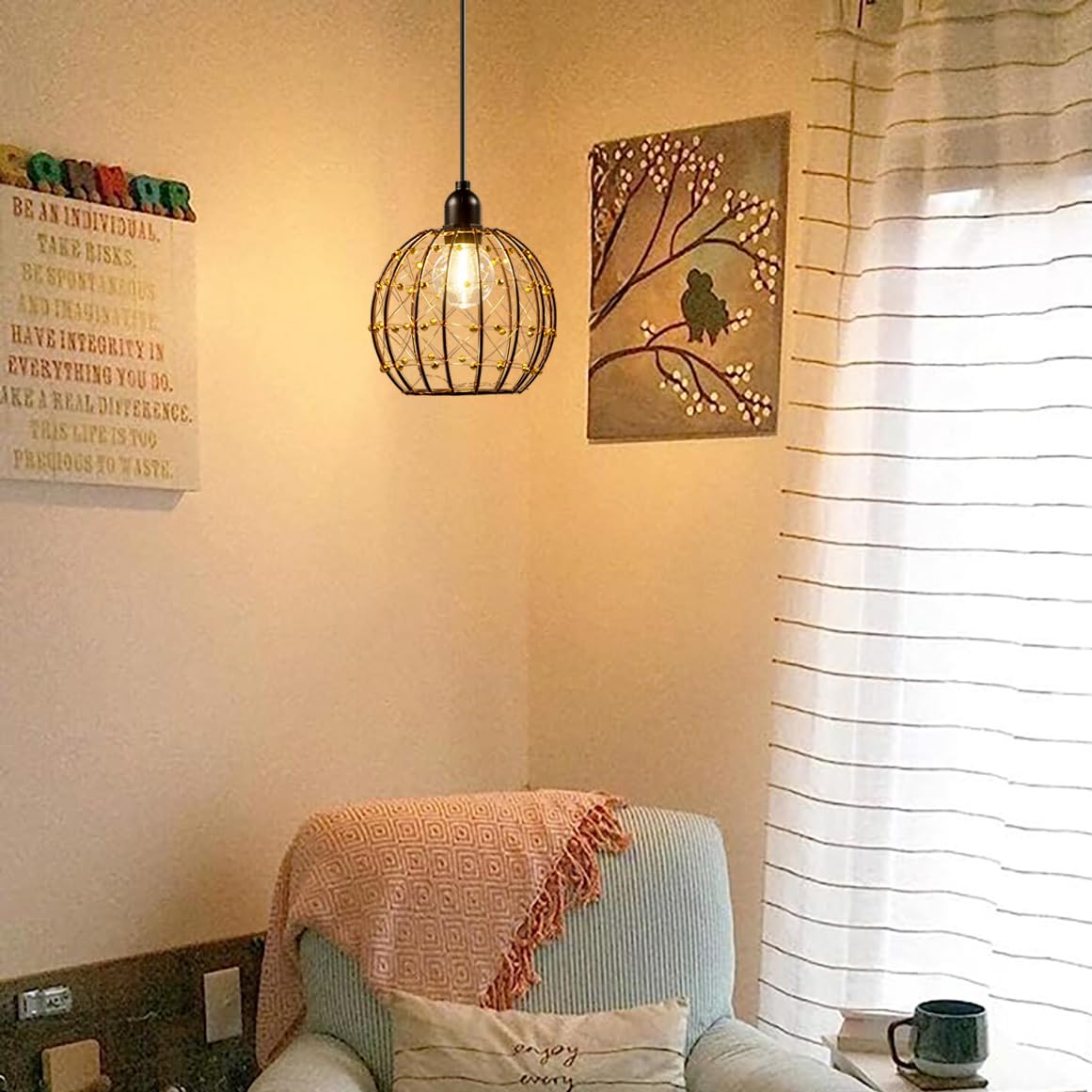 Twinkvilla Hanging Pendant Lantern Lights, Battery Operated Outdoor Chandelier, 2Pack