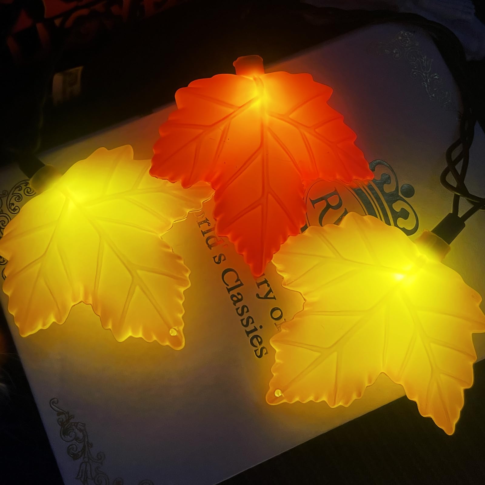 Fall Decor Maples Leaf String Lights, 8.5Ft Led Maple Leaf Lights With 10 3D Maple Leaf Fall Light, Plug In Fall Decorations For Indoor Outdoor Thanksgiving Christmas Halloween Harvest-Orange/Yellow