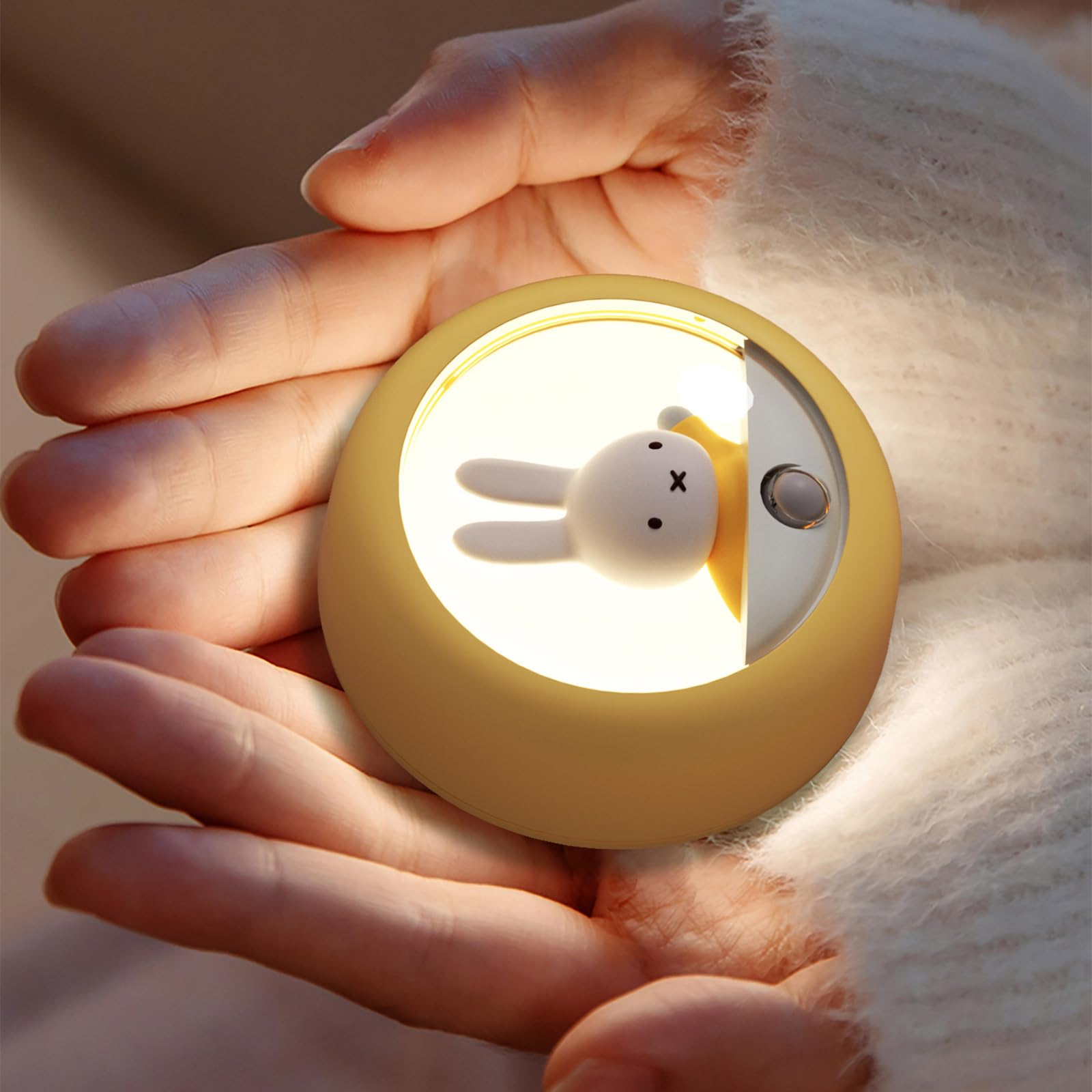 Miffy Motion Sensor Night Light (Yellow)