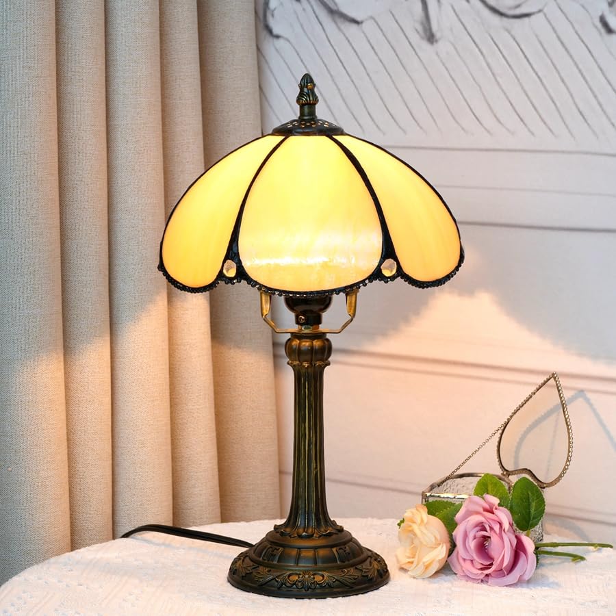 TIFLRIS Tiffany Stained Glass Table lamp Warm Color Simple Style Bedroom Bedside Table lamp Small Home Decoration