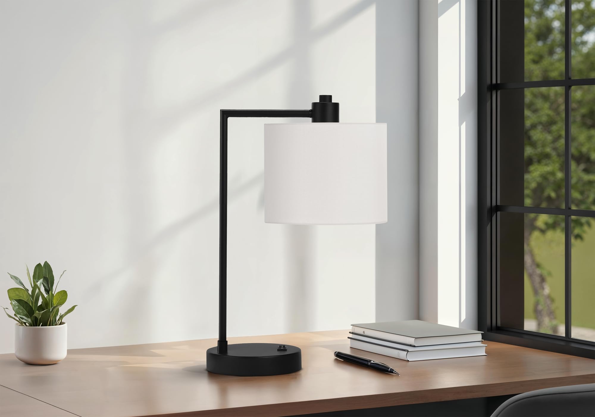 Monarch Specialties Table Lamp with USB Port, Black Metal, Ivory Shade, 11.5in L x 8.75in W x 19in H, Model I 9646