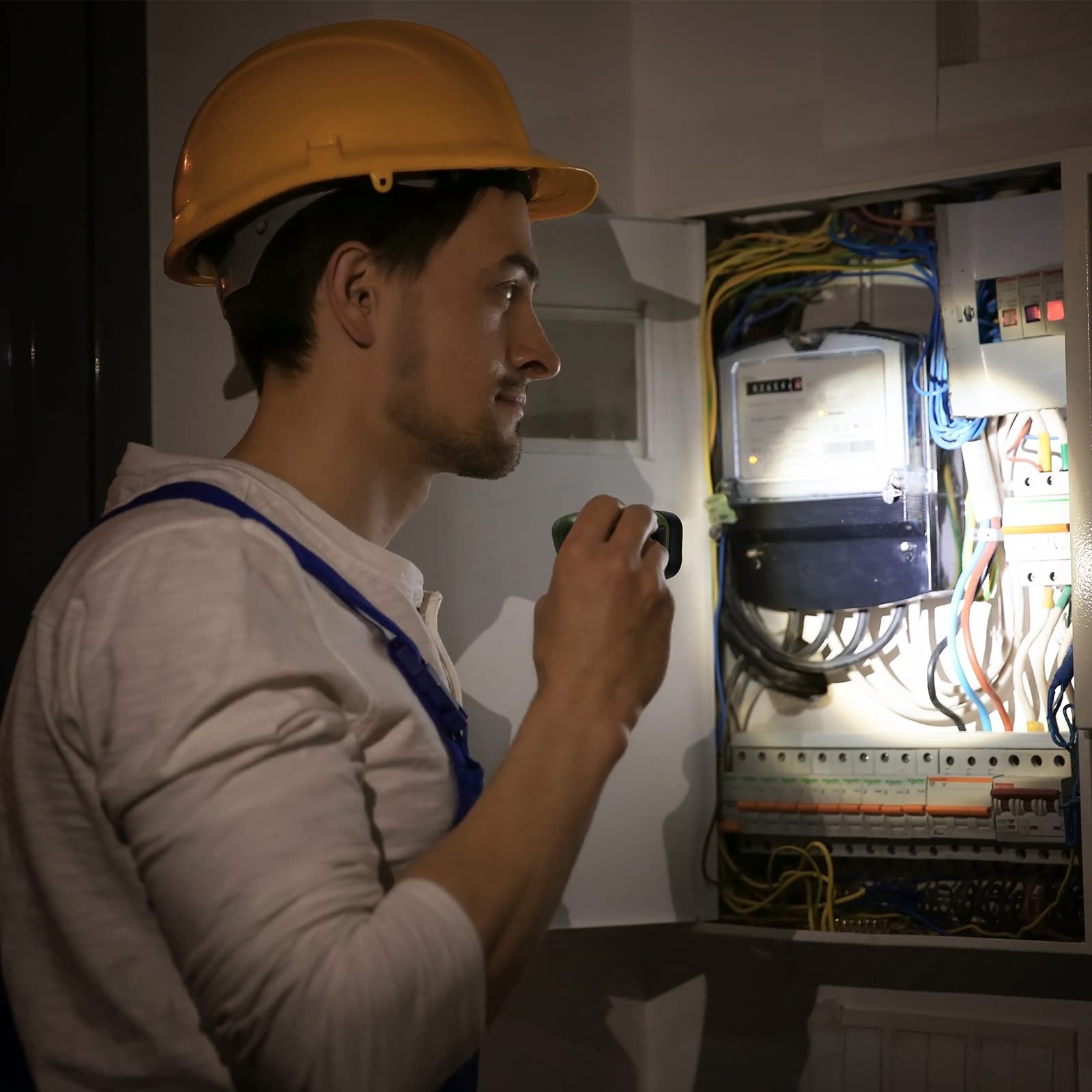 4 Pieces Hand Crank Solar Powered Flashlight Led Rechargeable Flashlight Survival Emergency Hand Crank Lantern Snap Carabiner Torch For Outdoor Sports Camping Hiking