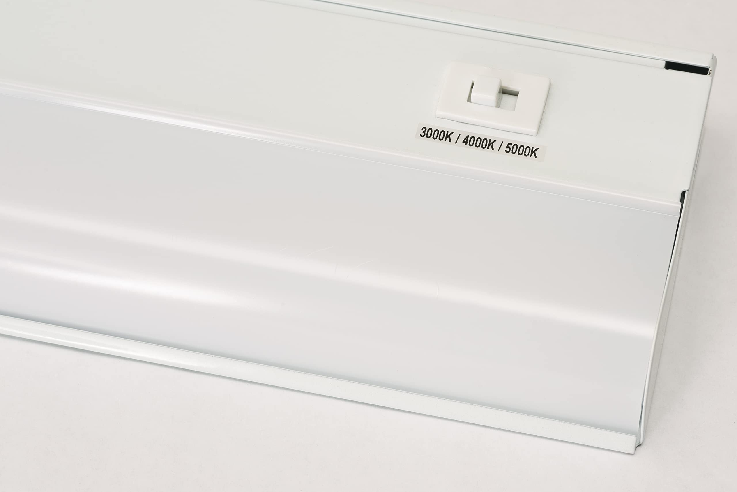 Afx 18'' T5L Led Closet Light - Pull Chain - White - Adjustable Cct