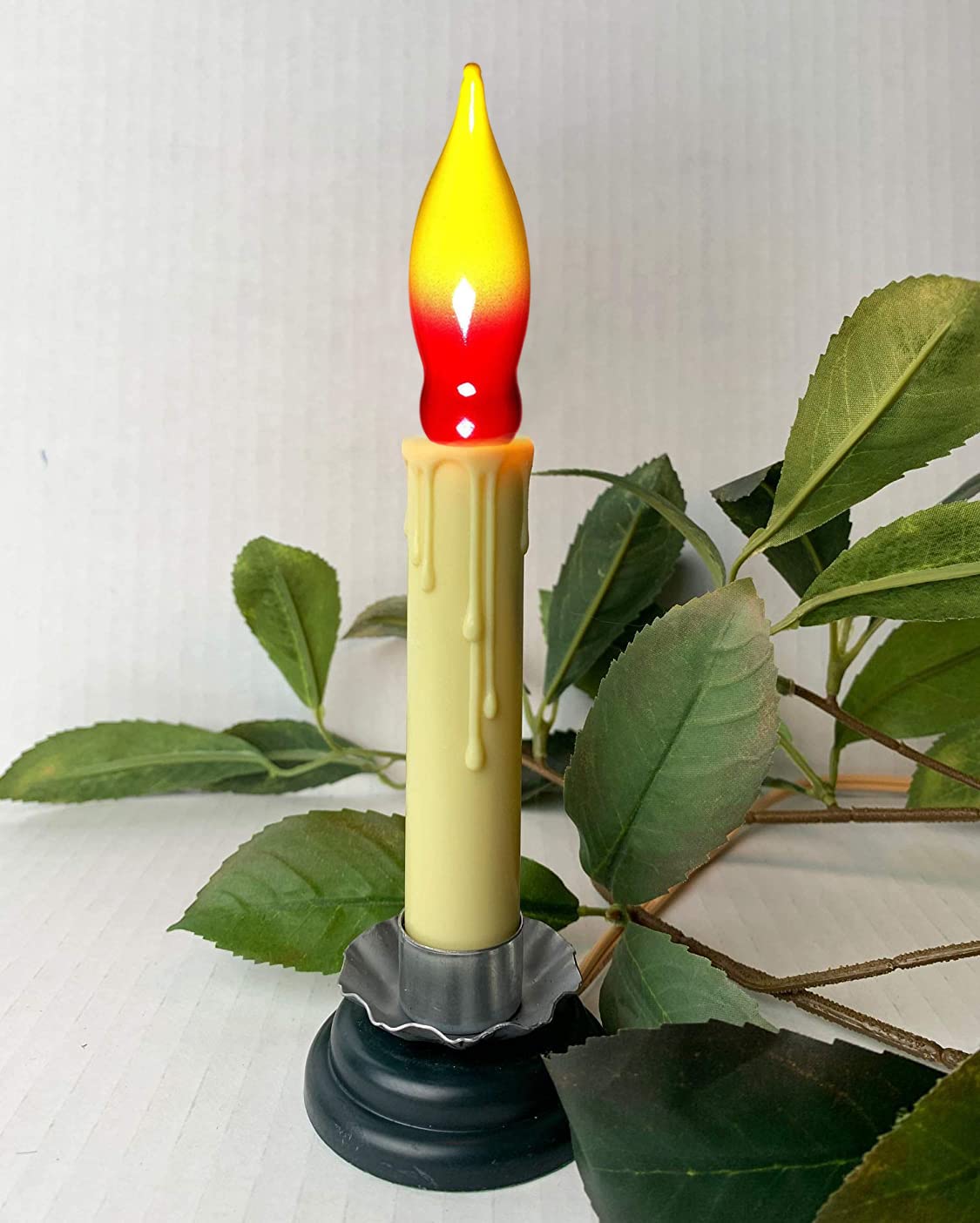 Doratale 12 Pack Flame Tip Light Bulbs, Red/Yellow, C18 7W Candelabra Base, Outdoor String Lights