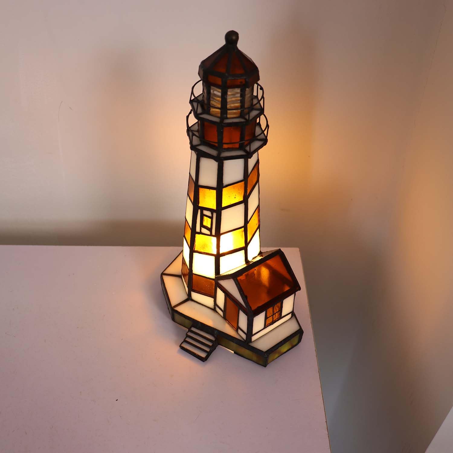 Bieye Lighthouse Tiffany Style Stained Glass Table Lamp, Amber, 6x6x11, Model Phare