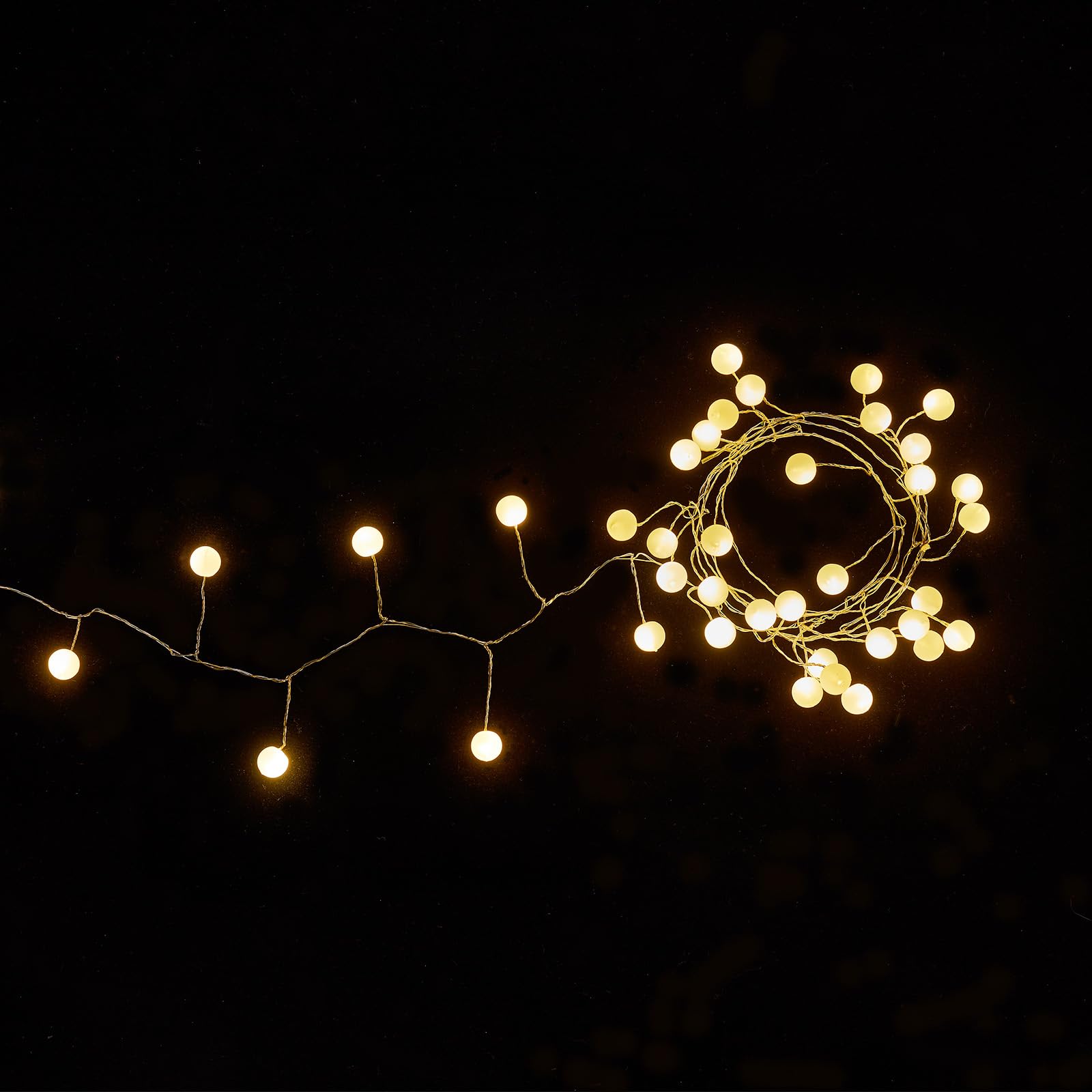 Battery Operated Globe Fairy Lights, 5Feet 40LEDs Firecracker Fairy Lights Waterproof Silver Wire Starry Firefly Lights for DIY Wreath Home Wedding Indoor Outdoor Christmas Decorations, Warm White