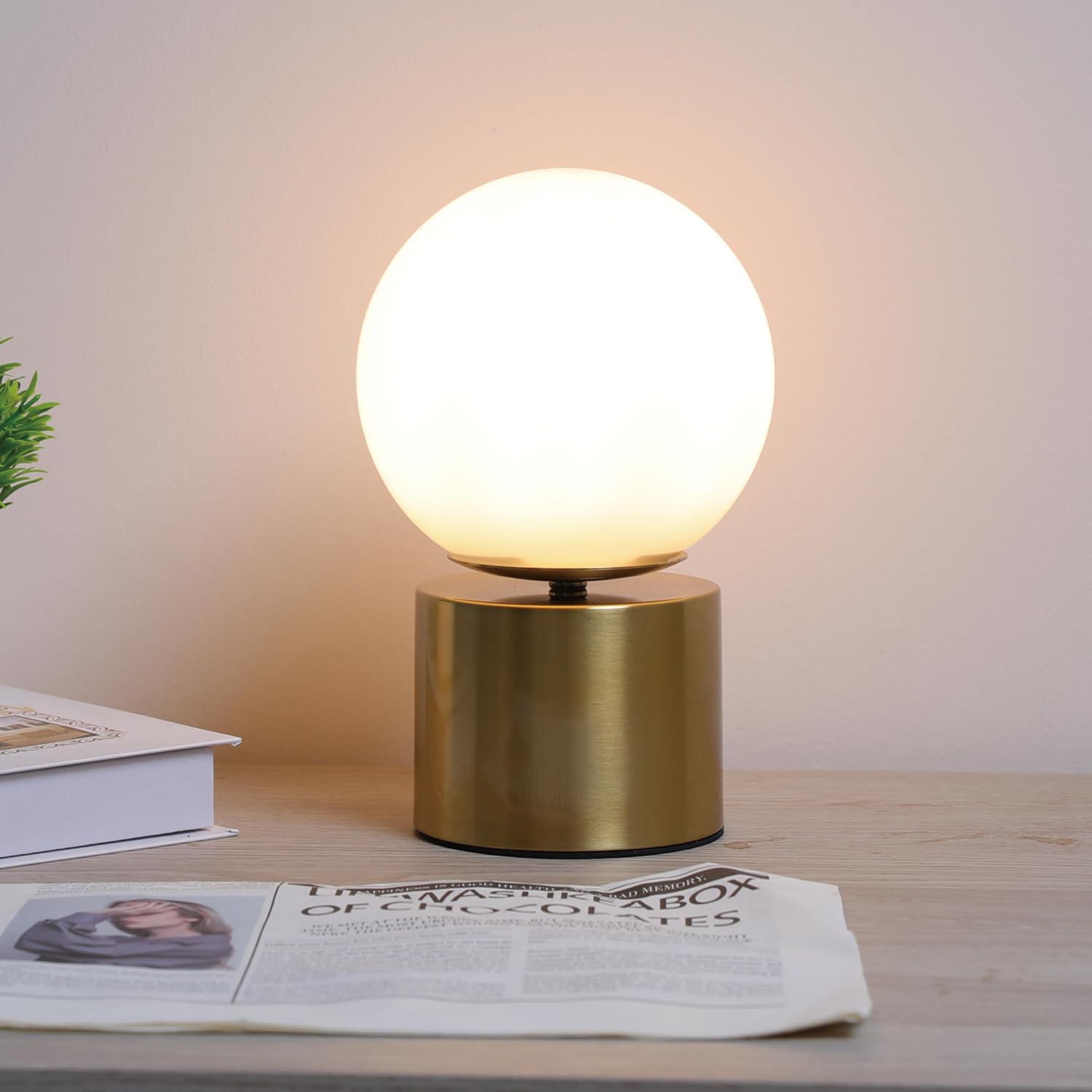Berliget 9.3 Ins Modern Gold Globe Table Lamp  Round Bedside Nightstand Lamp with White Glass Shade Metal Base Desk Lamp for Bedroom Bedside Lamp Living Room End Table