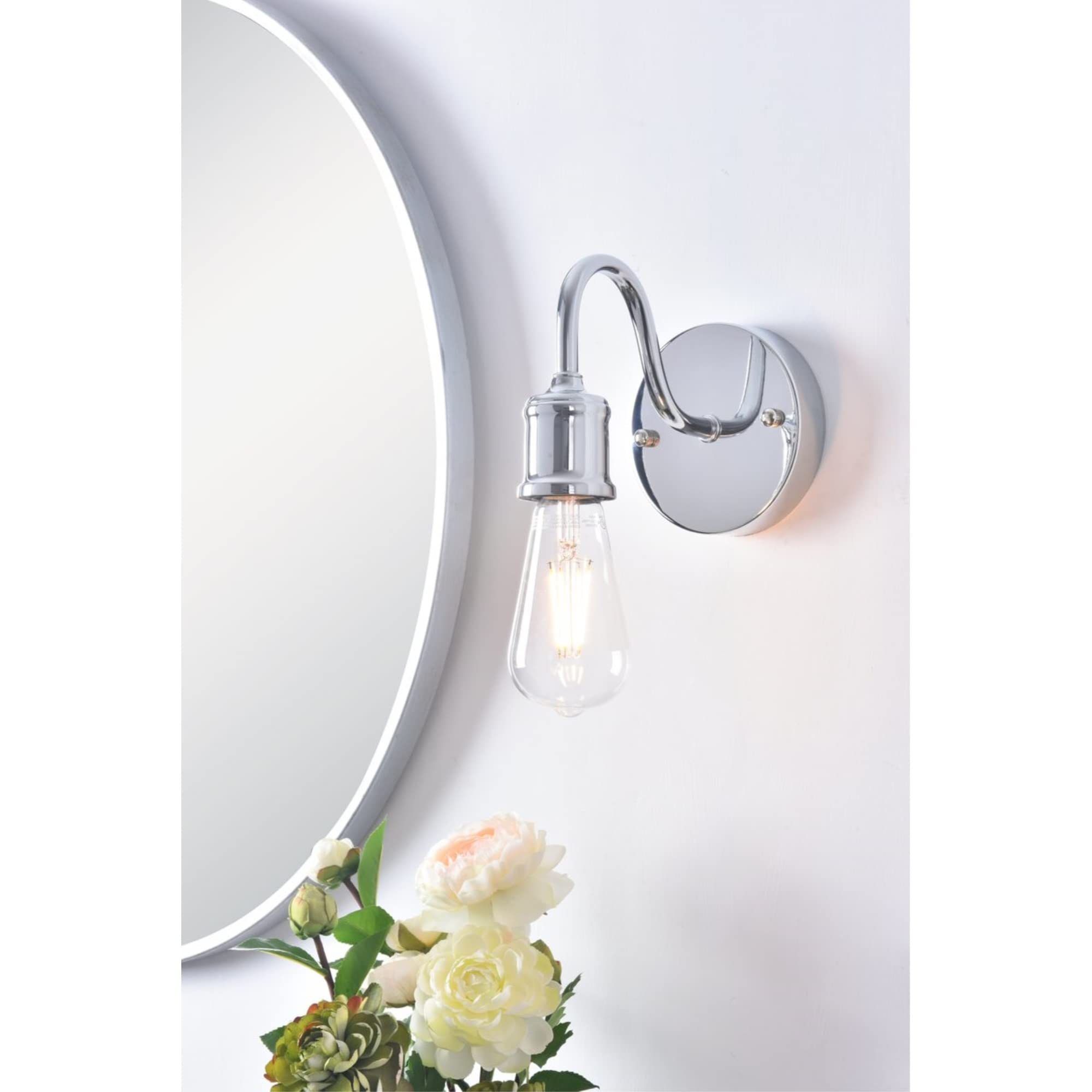 Living District Chrome Mid-Century 1-Light Metal Wall Sconce