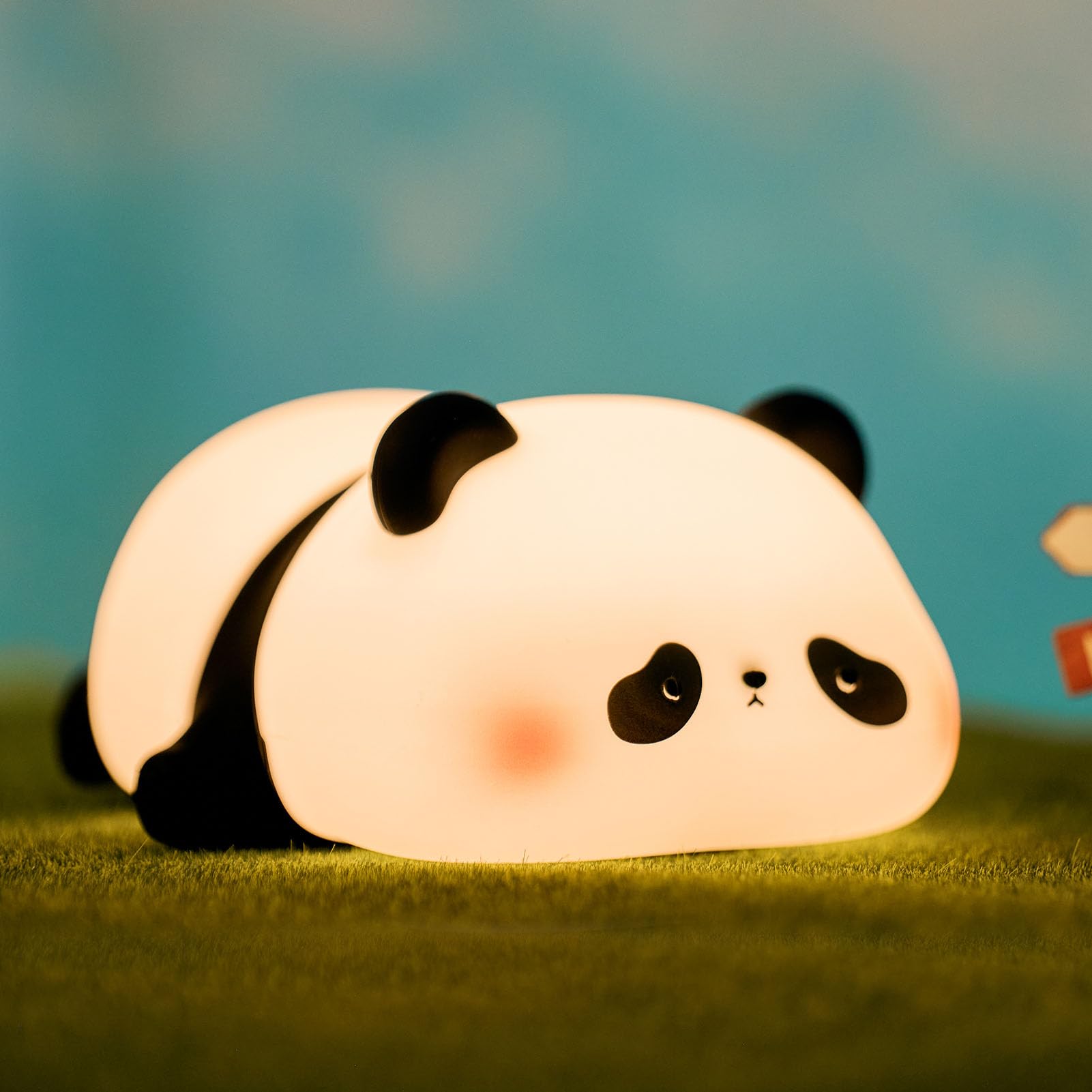 VTIGER Panda Night Light LED Lamp, Dimmable, Rechargeable, 5.15x4.45x2.36 inches, Silicone, Cute Design for Kids Bedroom