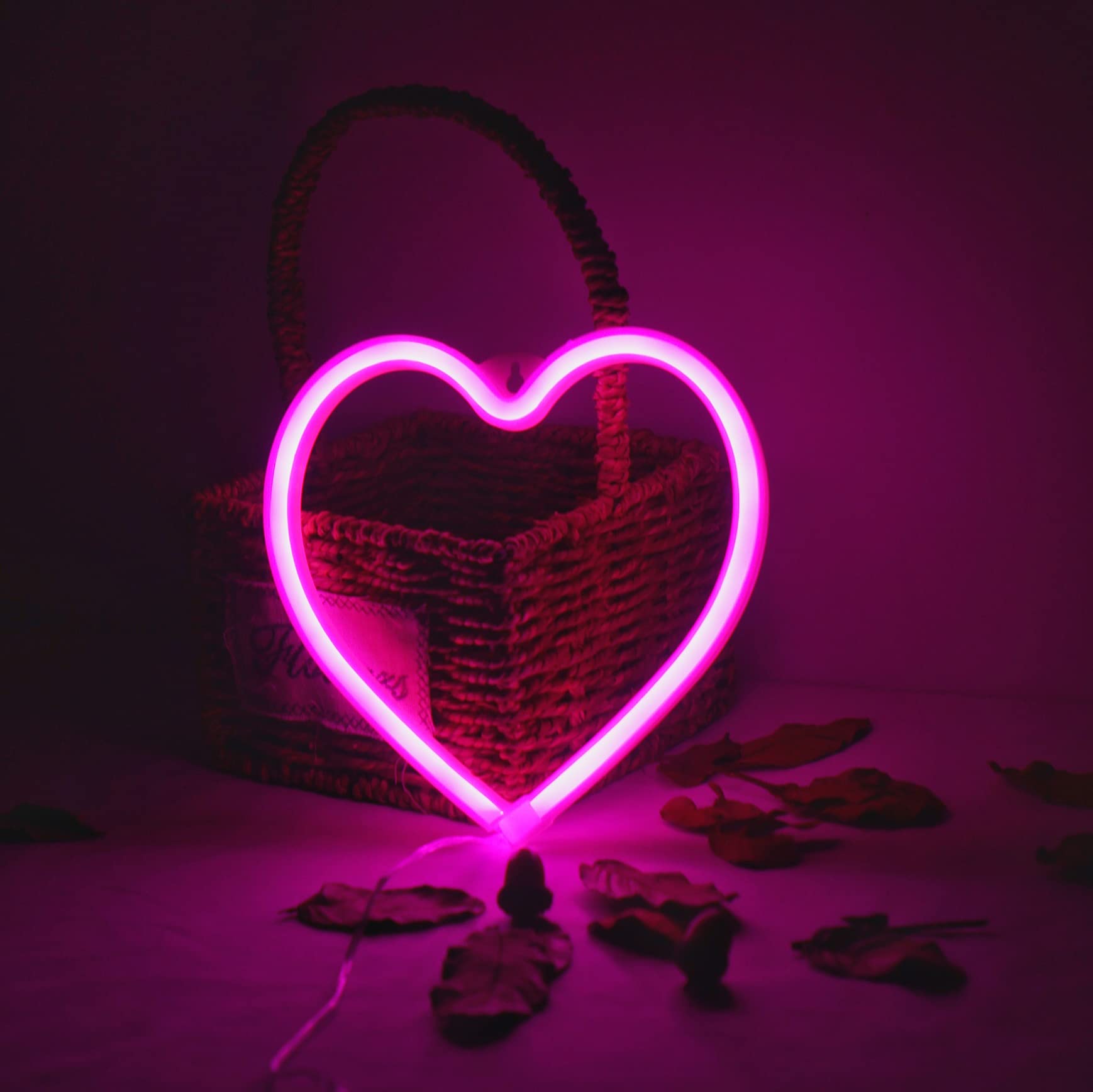 NiniTe LIGHTS Heart LED Neon Light, USB/Battery Powered Pink Love Shaped Neon Sign Lamp, Decorative Night Light Wall Decor for B