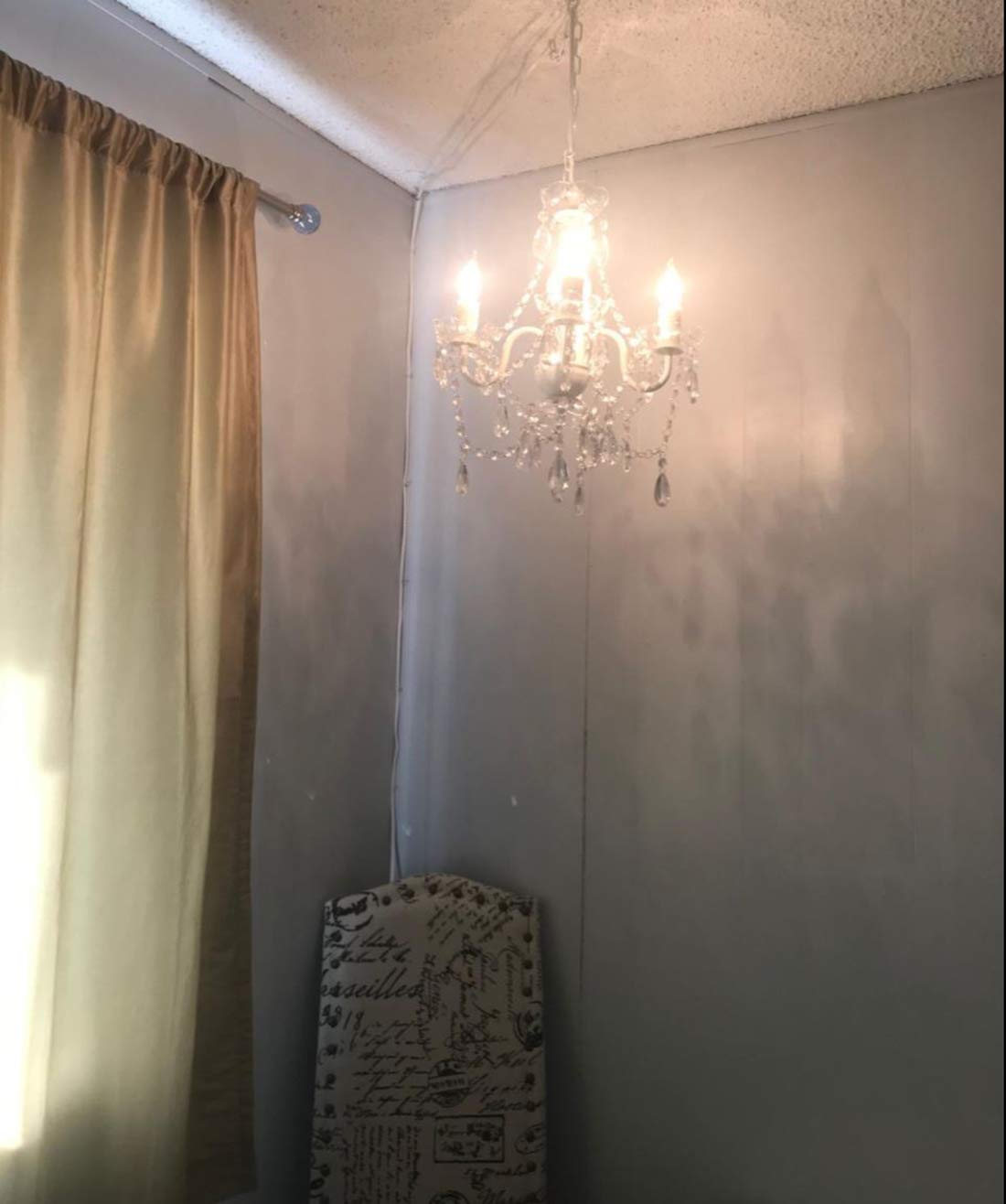 Gypsy Color 4 Light Plug-In Chandelier, Crystal White, Acrylic Crystals, Metal Frame, Model Gysmclp, H17.5”Xw15”