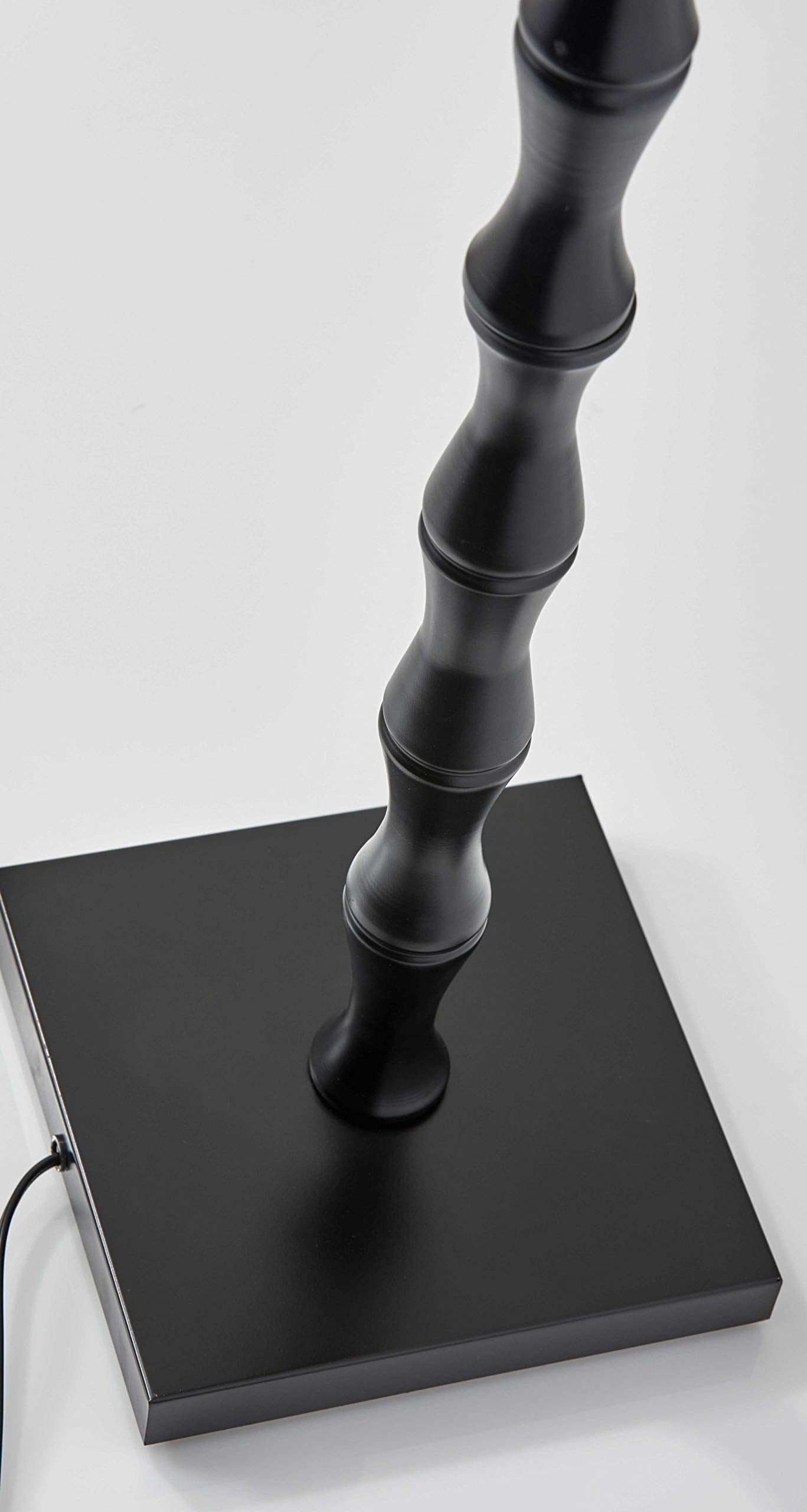 Homeroots Floor Lamp Black Metal Textured Pole