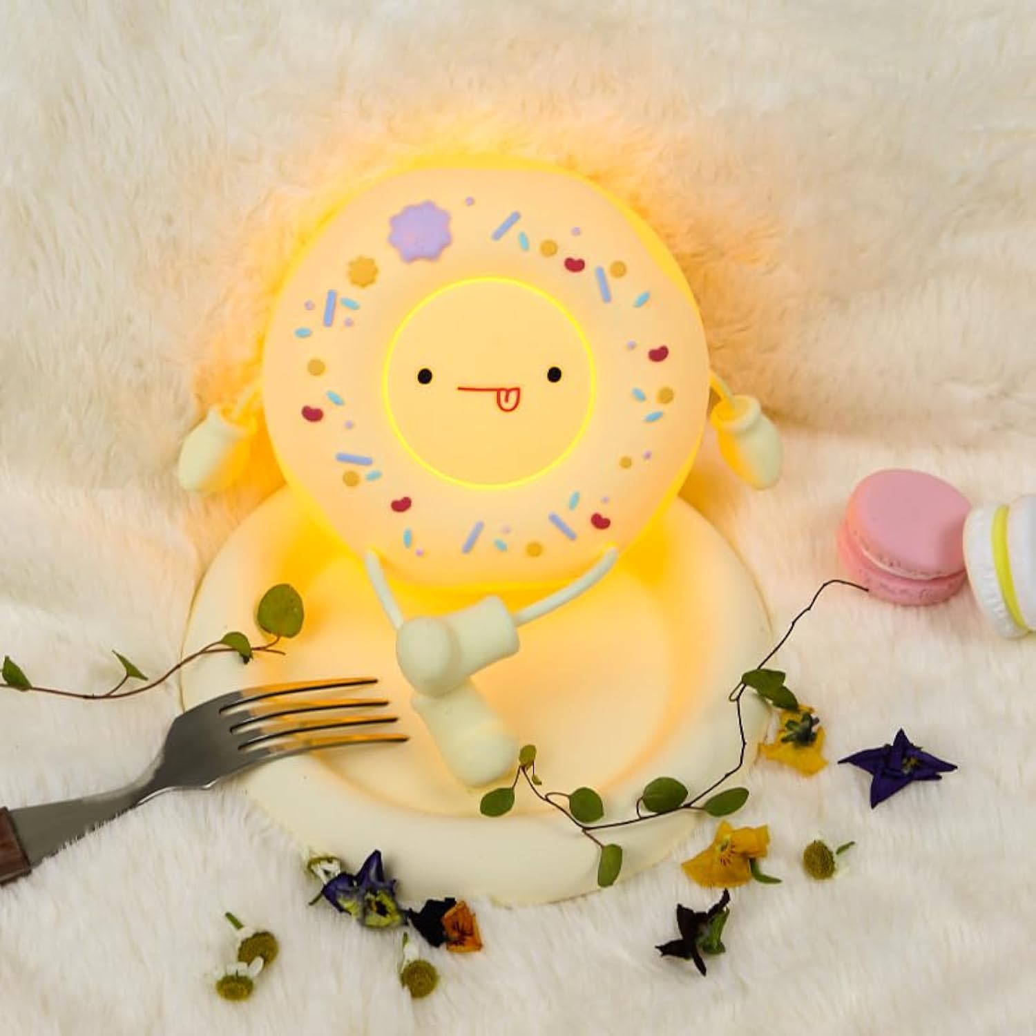 Yenergy Cute Donut Night Light - Silicone Kids Rechargeable Adjustable  Contact Switch Room Decor Gift (White)
