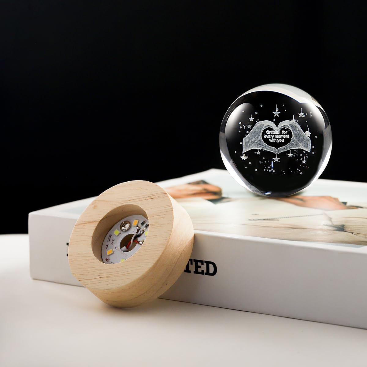 Hochance 3D Hand Crystal Ball Lamp With Adjustable Brightness Led Wooden Base Night Light For Kids Teens mature-themeds Birthday Gift Home Desk Office Bedroom Decor (6Cm / 2.4 )