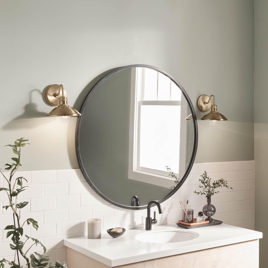 Kichler Clyde Bathroom Vanity Light, 1 Light, 7.25inH x 7.5inW x 8.25in Ext., Champagne Bronze, Model 45943CPZ