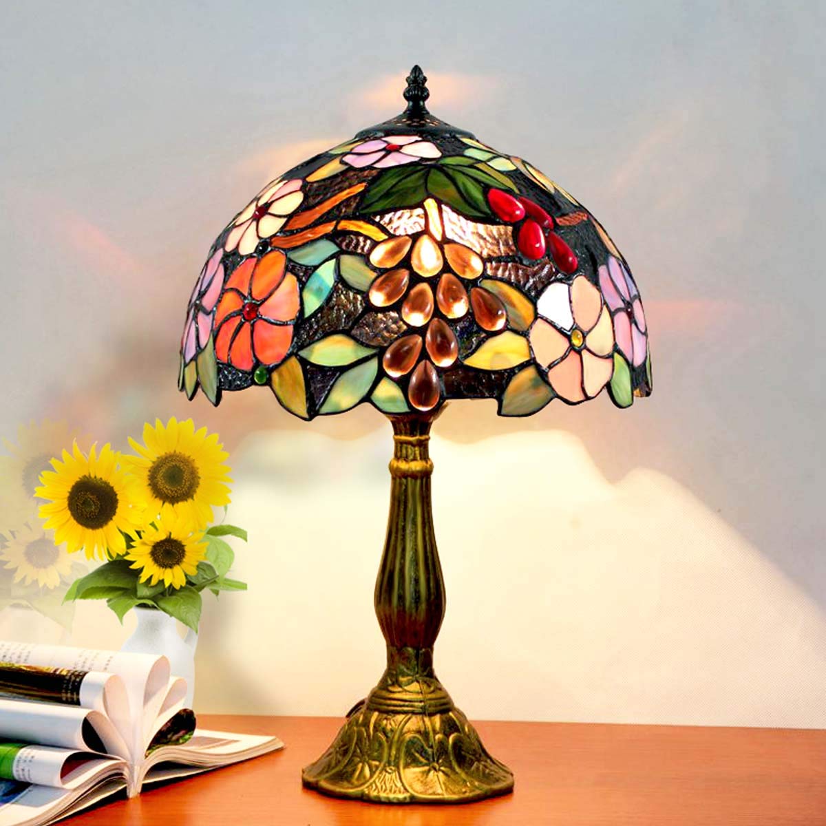 Fumat Tiffany Table Lamp For Living Room Stained Glass Grape Rose Hand-Made Table Lamp For Bedroom 12X12X18Inch Tall Bedside Nig