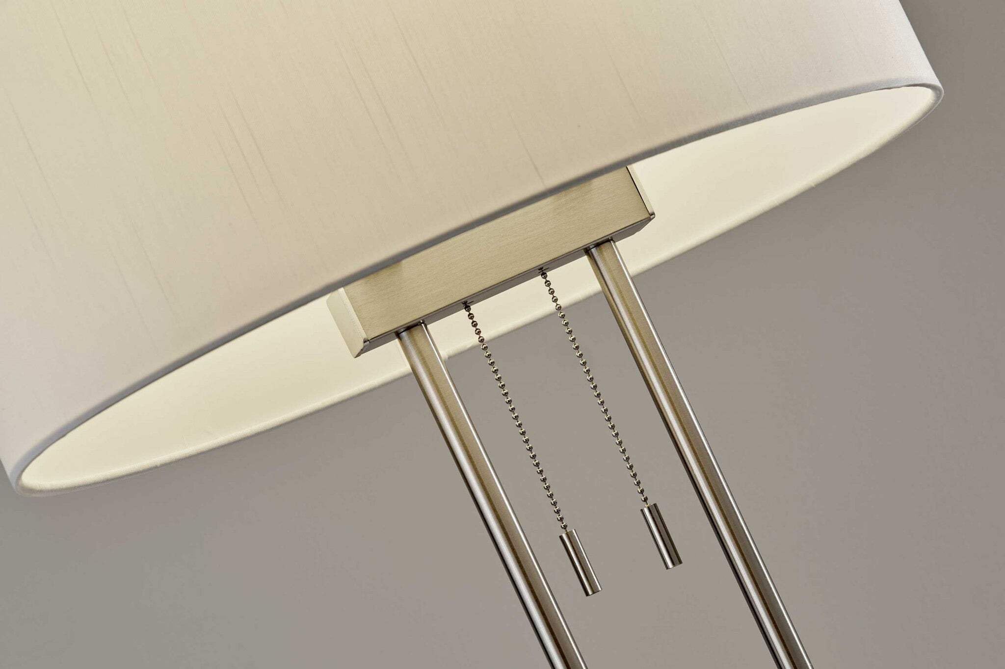 HomeRoots Table Lamp - Thumbnail 3