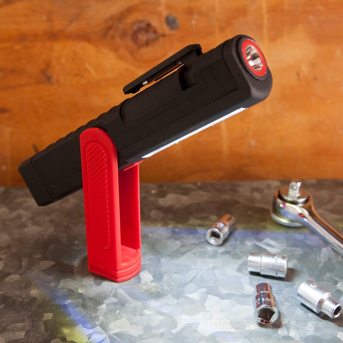 Dorcy 230-Lumen COB Pocket Work Light, Magnetic Base/Clip, Model 41-2621, Red