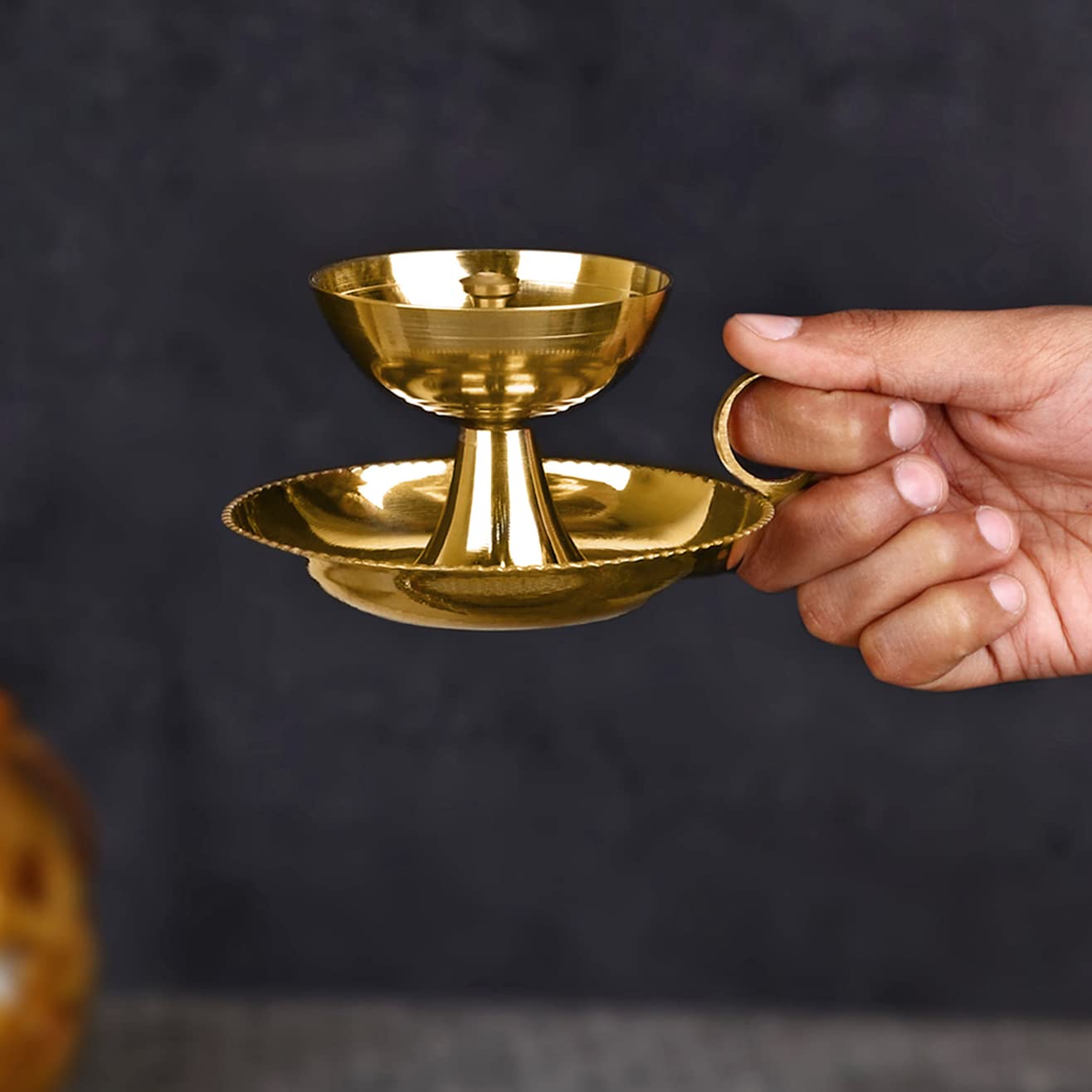 Craftsman 1 Pc Brass Aarti Diya with Supported Flame Puja Jyot Oil Lamp Festive Diwali Mandir Temple Aarti Pooja Dia