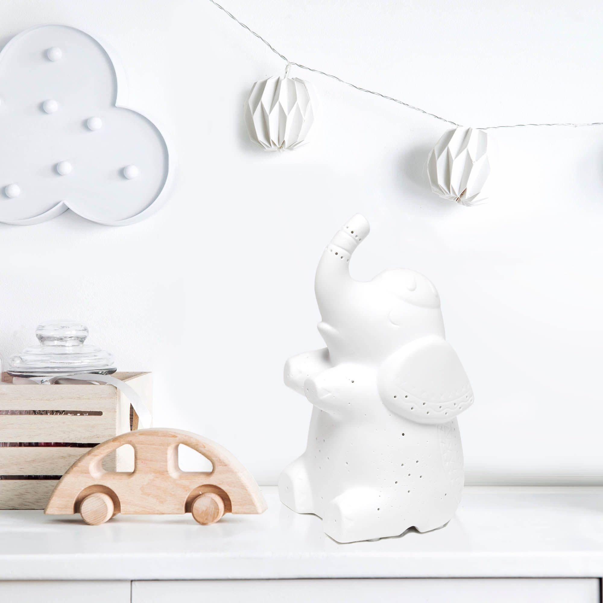 Simple Designs Elephant Night Light Table Lamp, White Porcelain, 4.56x4.01x8.18, Model LT3337-WHT