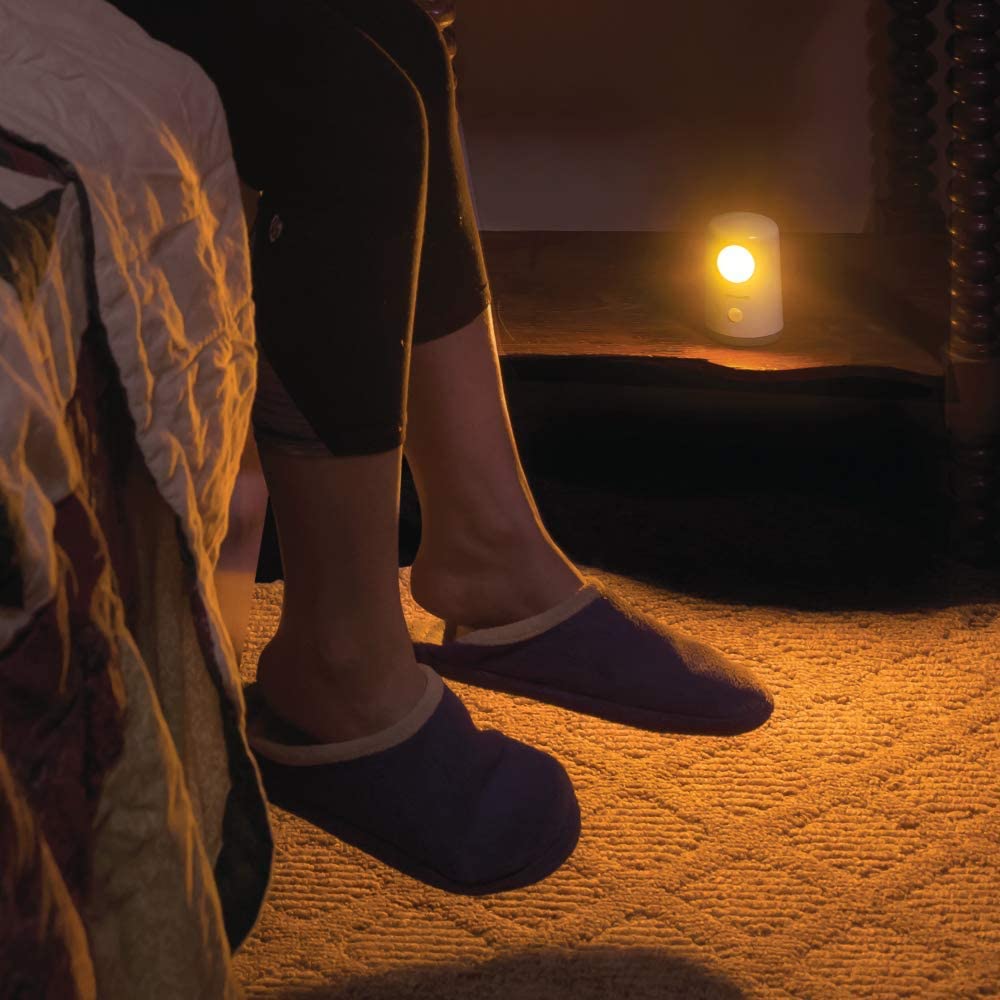 Beams Mb750A 20 Lumen Amber Sleep Friendly Wireless Battery Powered Portable Motion Sensing Nightlight, 1-Pack, White