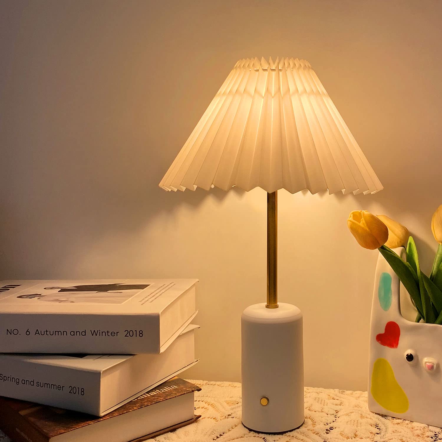 CHLORANTHUS Cordless Table Lamp, Touch Control Stepless Dimming, 5000mAh Rechargeable Battery Pleated Desk Lamp for Bedroom/Beds