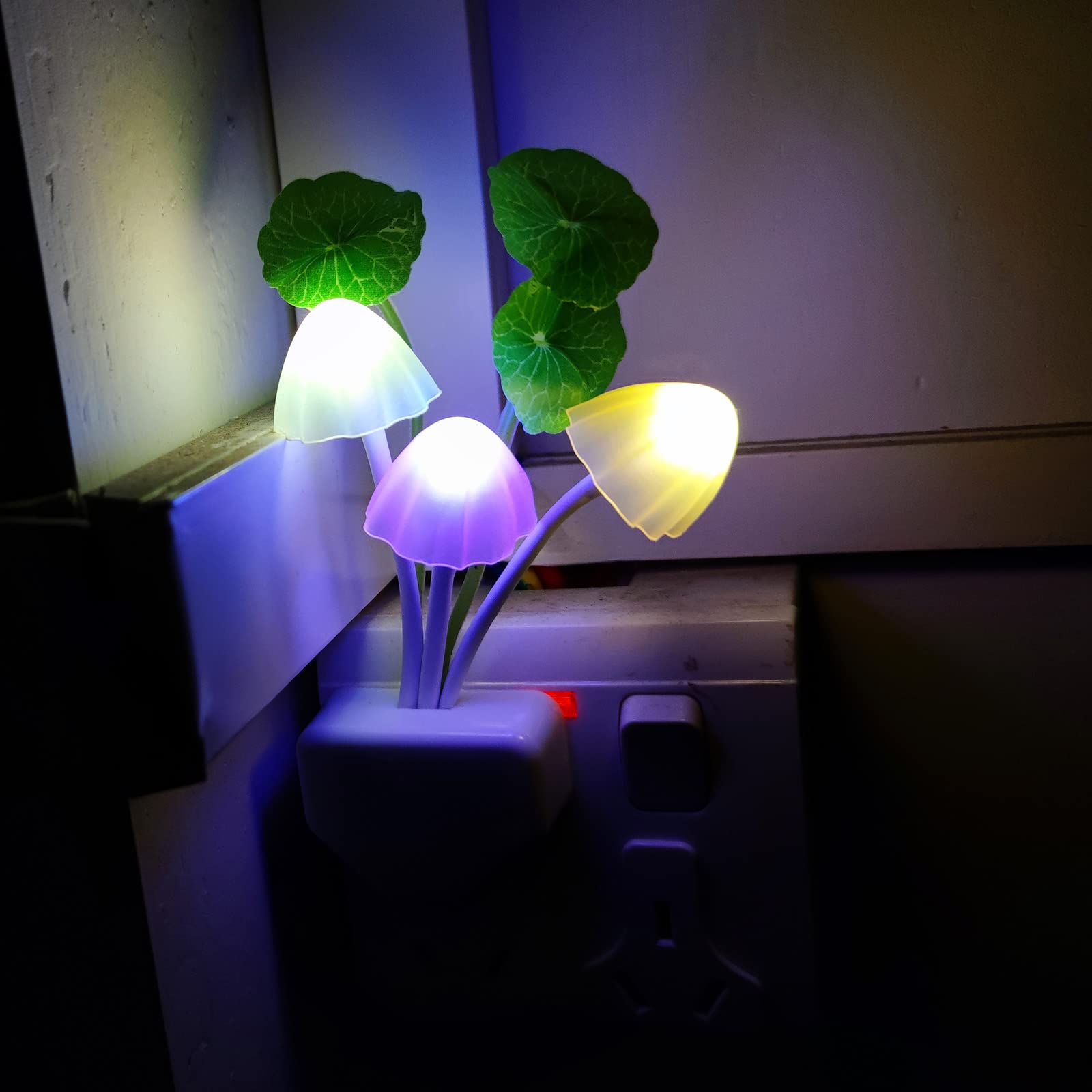 Color Change Led Night Light W/Smart Sensor, Plug-In Night Lights For Kids Adults Cute Mushroom Night Light Lamp Bedroom Home De