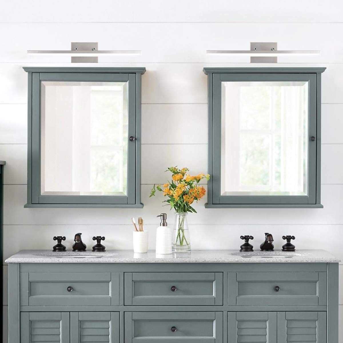 Mirrea 24In Modern Led Vanity Light For Bathroom Lighting Dimmable 24W Chromed (Cold White 5000K)