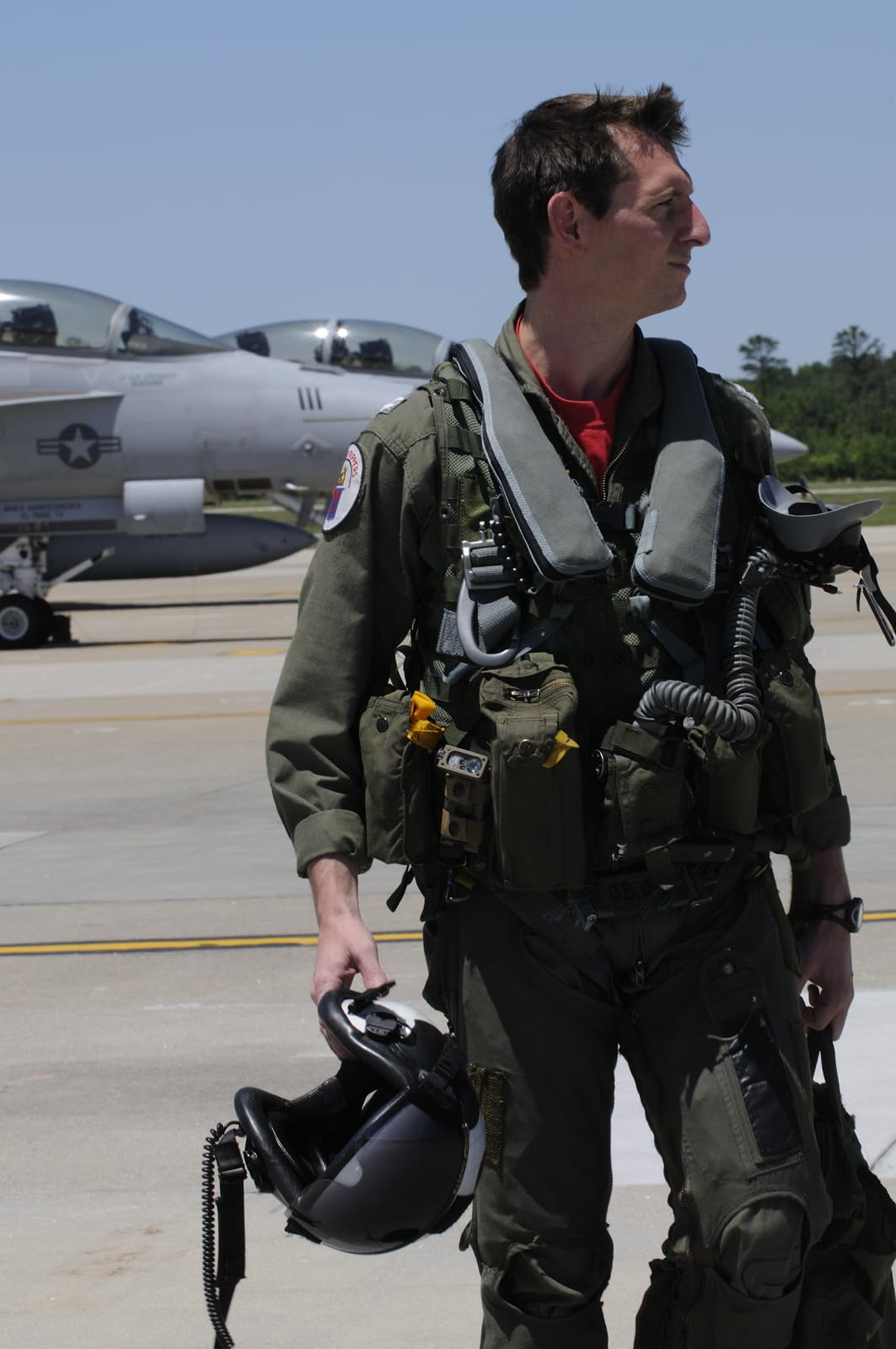 Streamlight 14034 Sidewinder 55-Lumens Led Military Waterproof Flashlight With (2) Aa Alkaline Batteries And Paracord In Clamshe