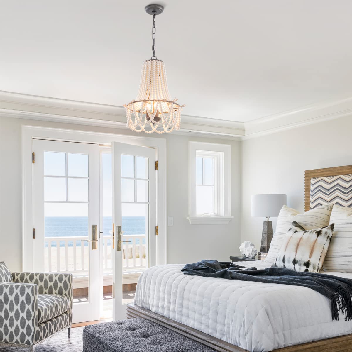 Wood Beaded Chandelier 3-Light Bohemia Pendant Light Fixture Farmhouse Round Hanging Chandelier White Beads With Black Chain For