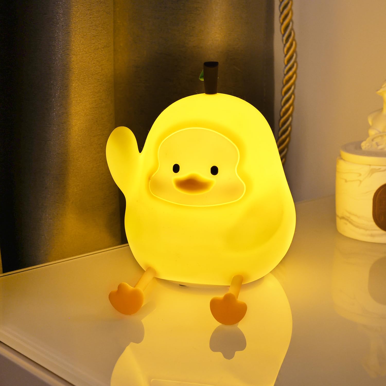 loatme Night Light for Kids, Rechargeable Silicone LED, Dimmable, Auto-Off, Yellow Duck