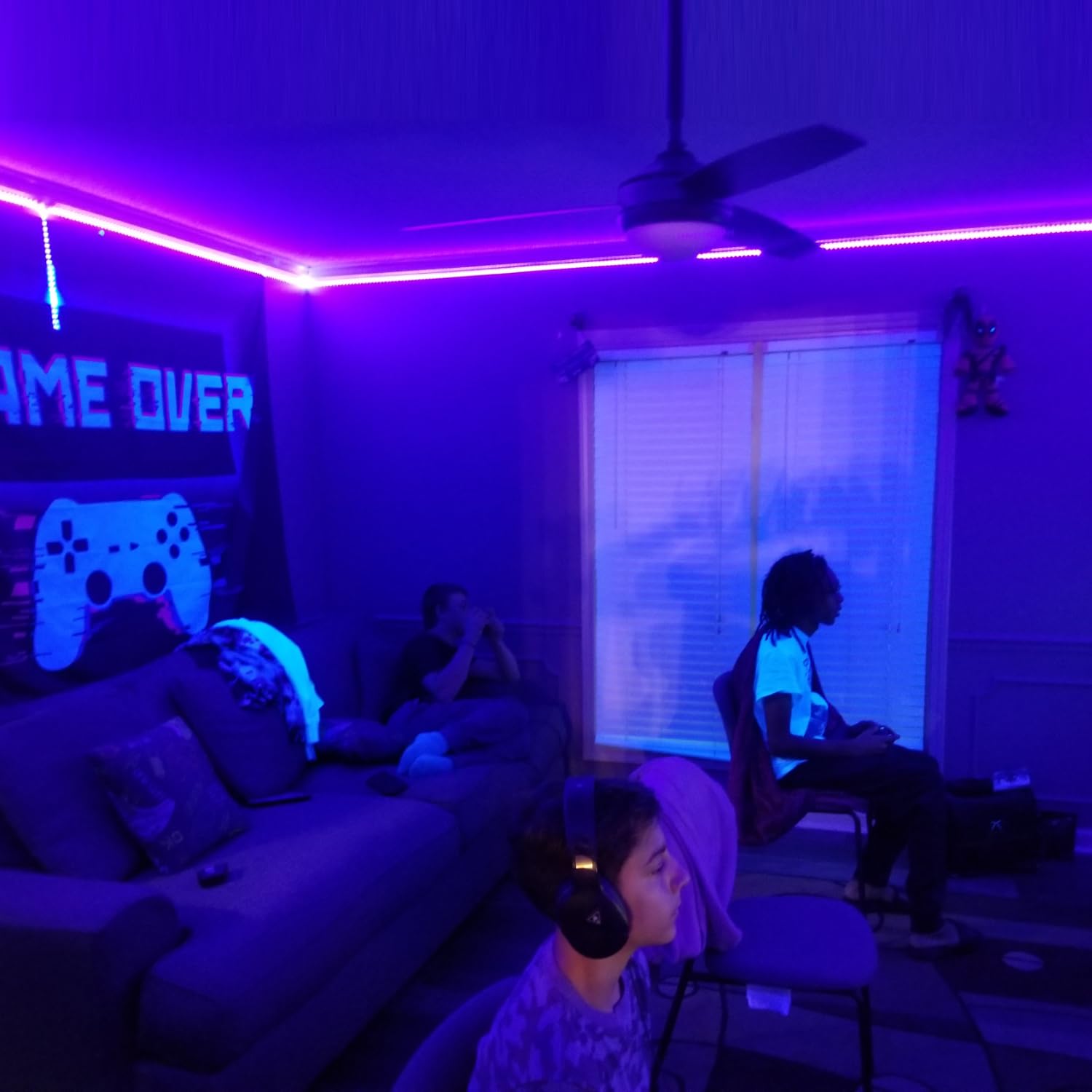 Junwen 24.6Ft Black Led Strip Lights Kit, 450 Units, 12V Flexible Blacklight For Parties & Events, Model Jw99907-Uv-Us