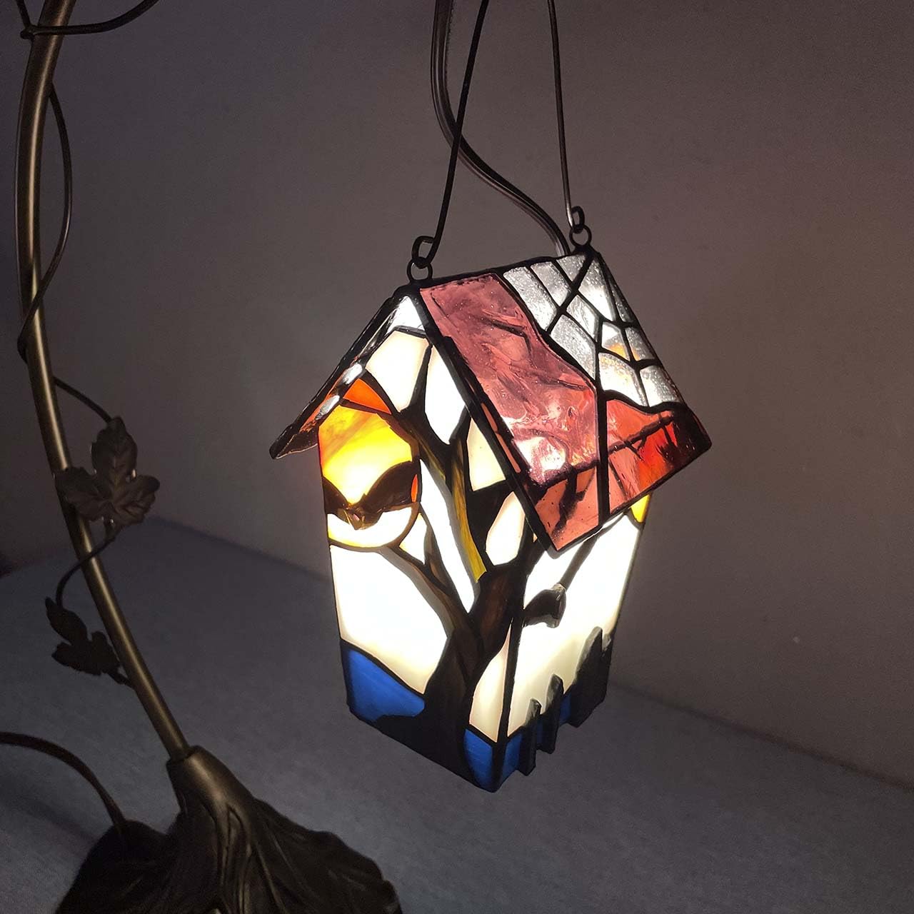Bieye Tiffany Style Stained Glass Birdhouse Table Lamp, 21in High, Bat Nest, Model L30617, Halloween Decor
