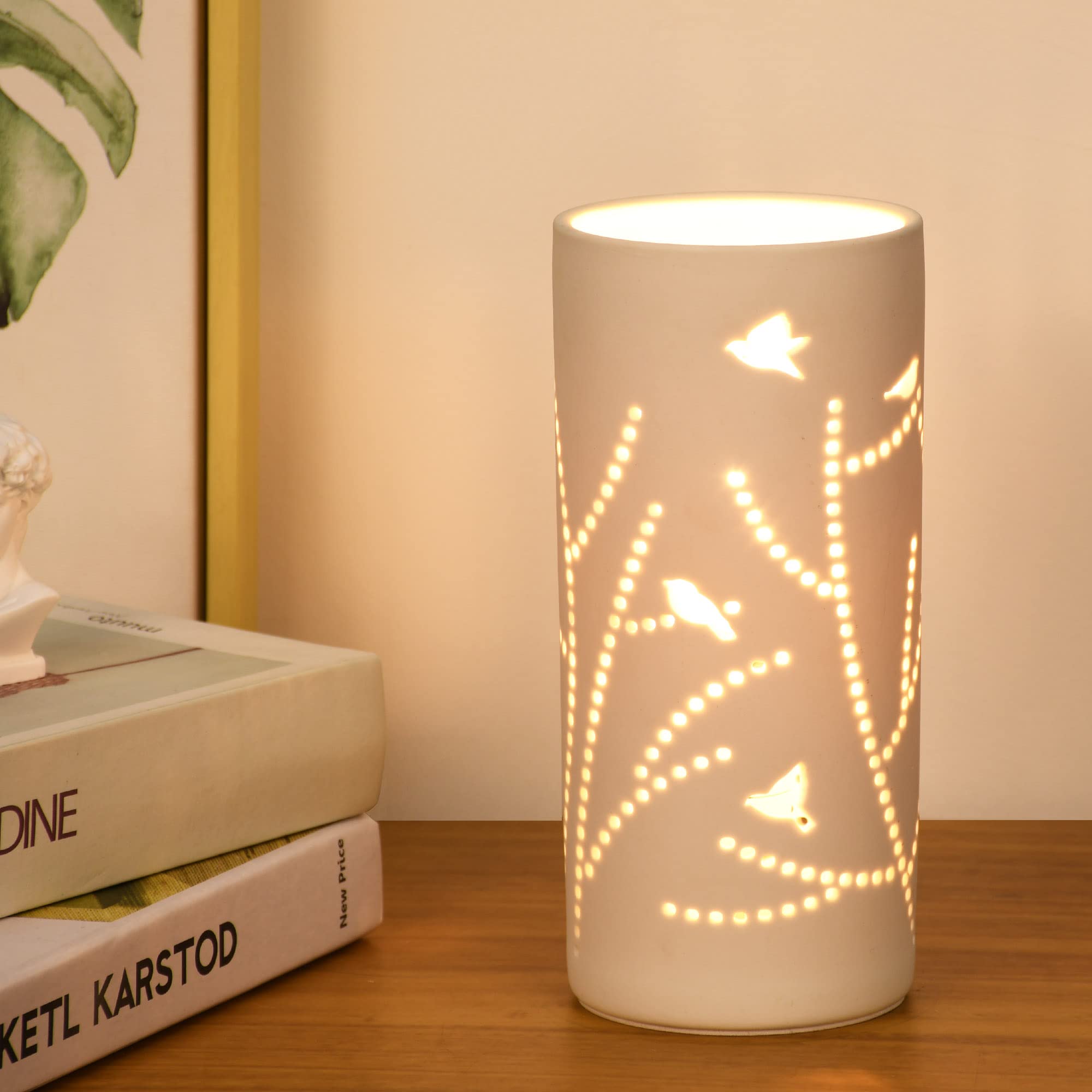 Lampwell Dana Small Table Lamp for Living Room as Bedside Table Lamp for Bedroom,Modern Ceramic Table Lamp,Kids Table Lamp,Night