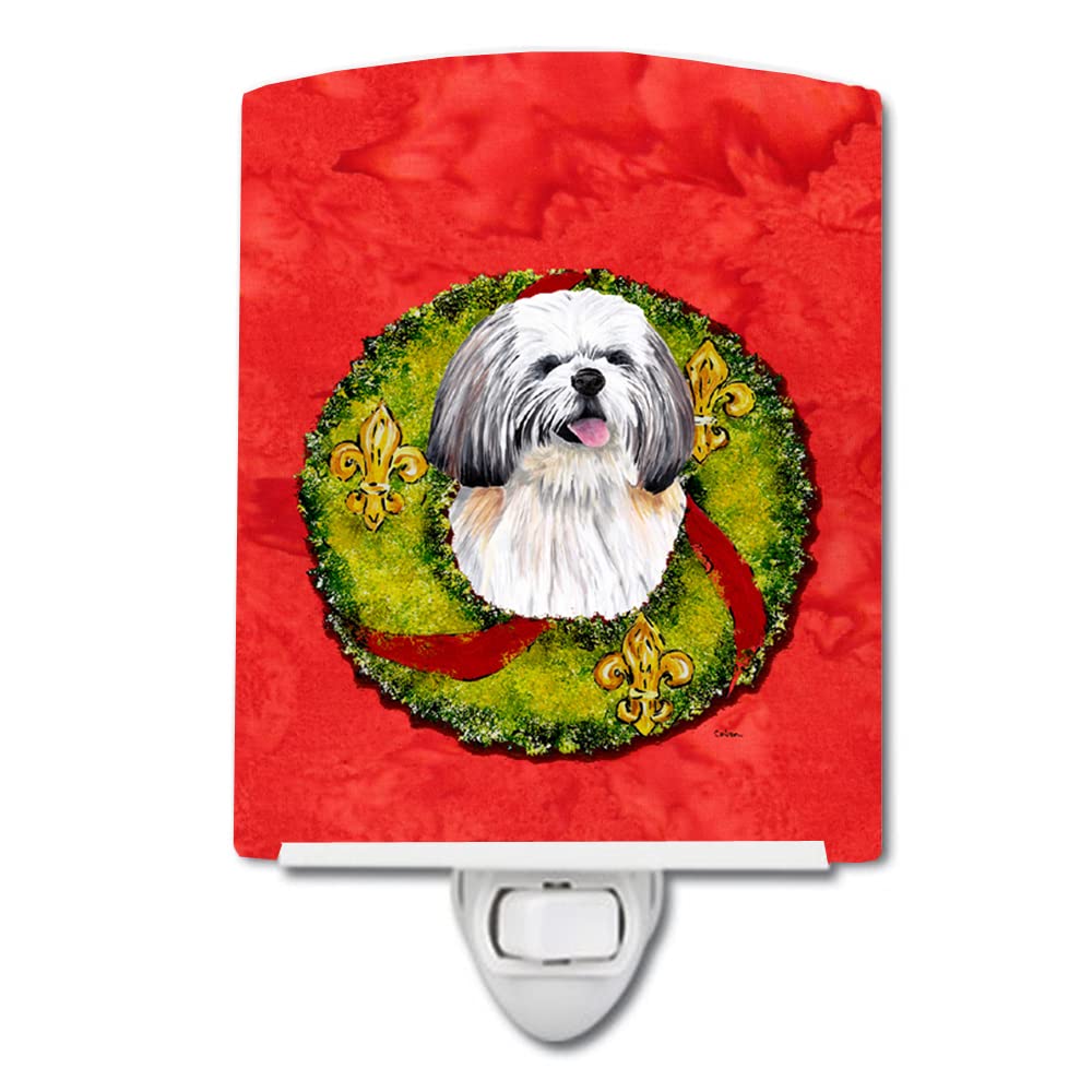 Carolines Treasures Ceramic Night Light Shih Tzu Christmas Wreath 6x4x3in Model SC9108CNL Multicolor