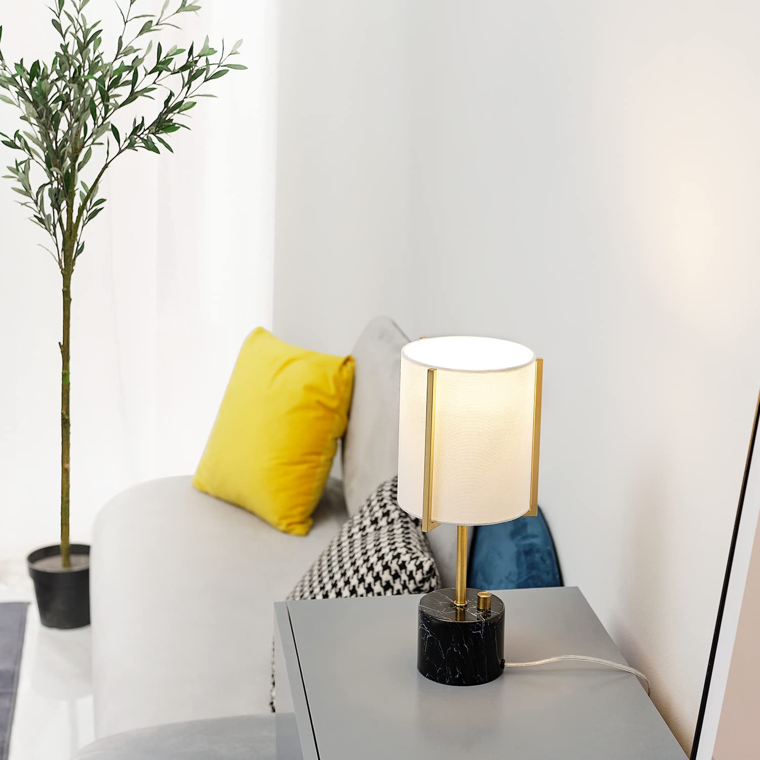 Globe Electric 67532 Table Lamp - 15" Matte Brass with Black Faux Marble Base, White Linen Shade, Stepless Rotary Dimmer