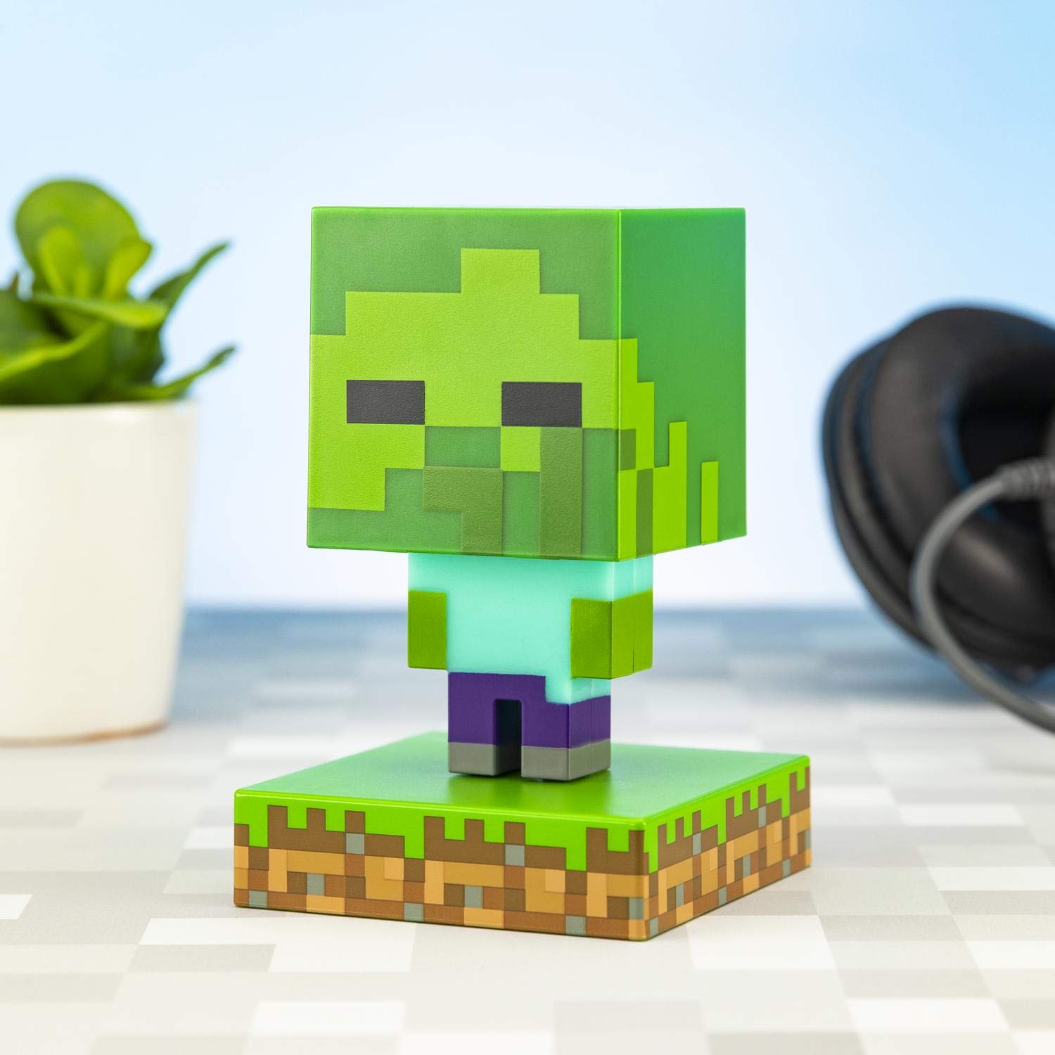 Paladone Minecraft Zombie Light - Portable Green Night Light, Battery Powered, Gaming Room Decor, Model PP6592MCF