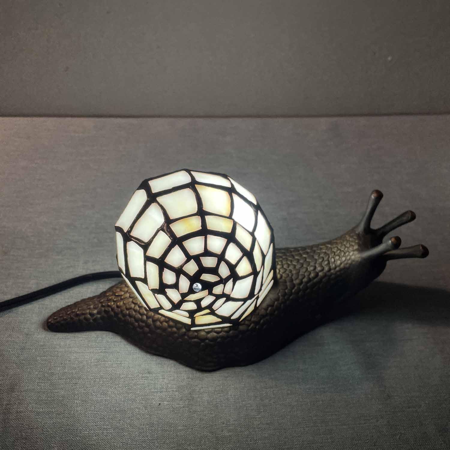 Bieye Tiffany Style Stained Glass Accent Table Lamp, White, 10" D x 5" W x 5" H, Model L10943