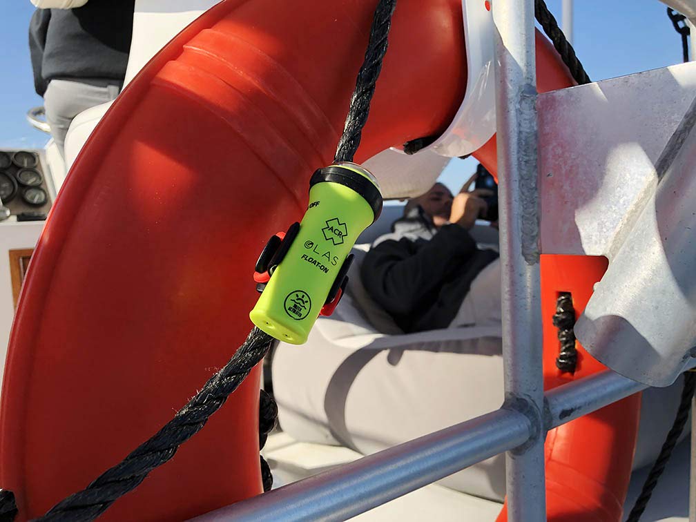 ACR Man Overboard System with LED Flashlight & Strobe, Standard Size, Green, Model 2982, for mature-themeds, Kids, and Pets
