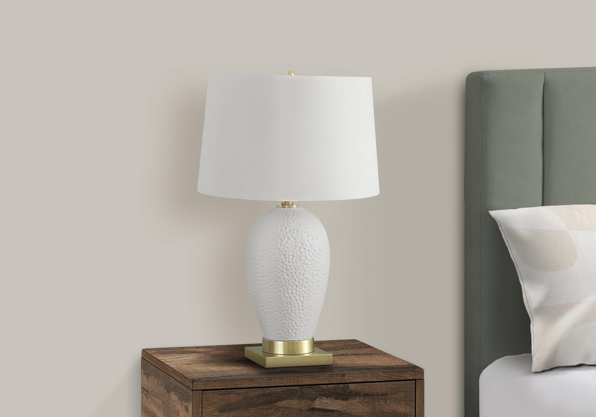 Monarch Specialties Table Lamp, Transitional Design, White Ceramic, Ivory/Cream Shade, 16inL x 16inW x 26inH, Model I 9610
