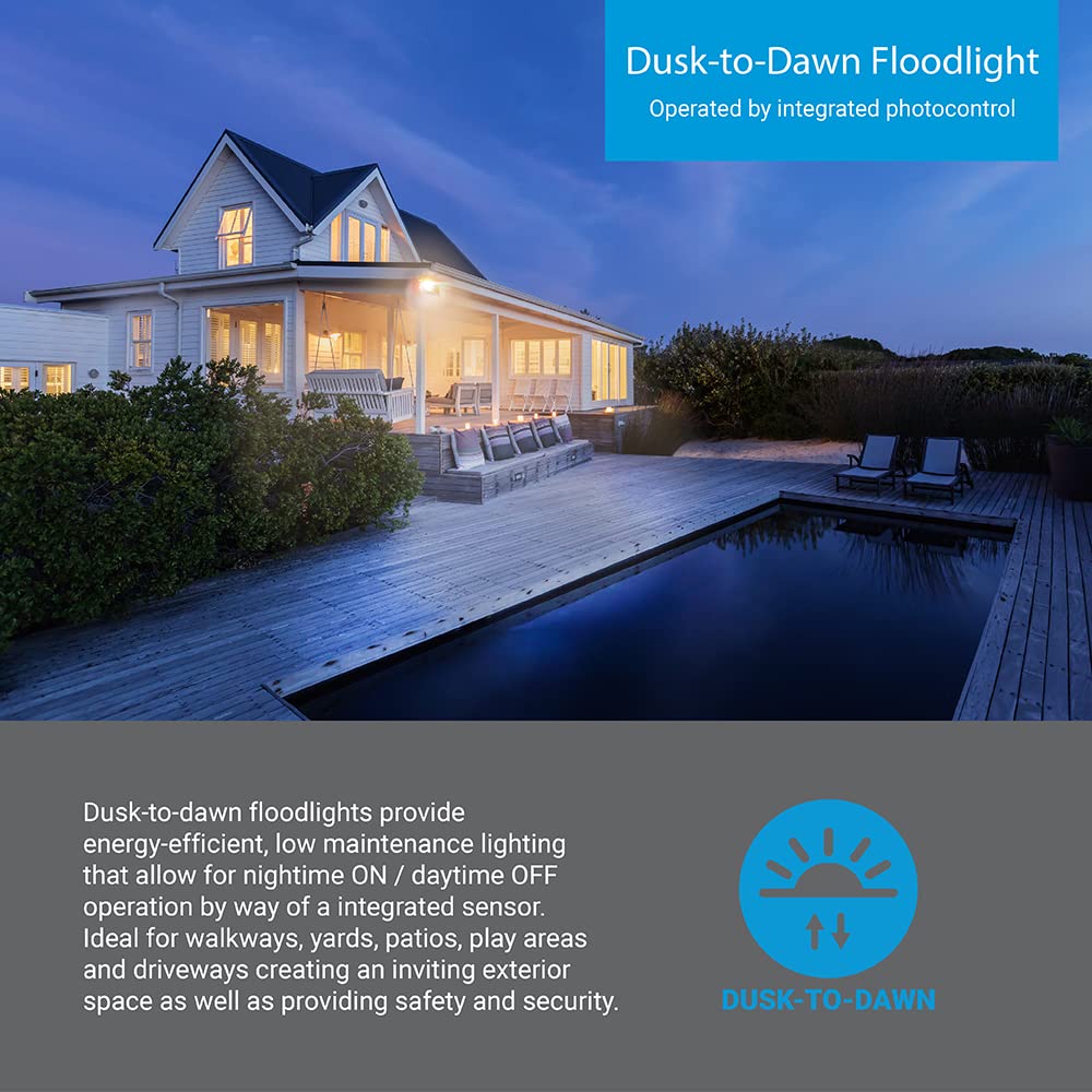 Halo Outdoor Led Flood & Security Light - Dusk To Dawn Photocell 1420 Lumens White