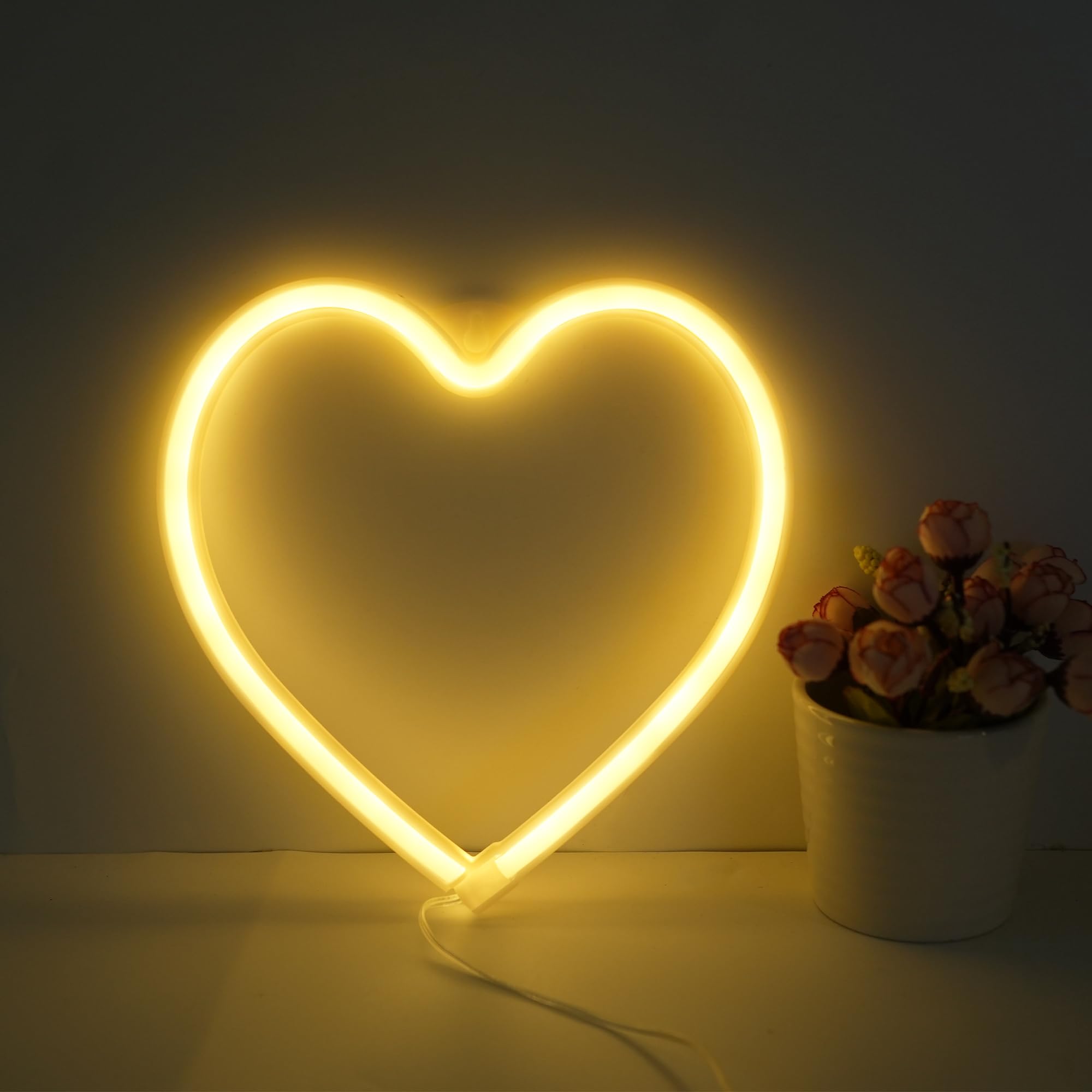 Ninite LIGHTS Heart LED Neon Light, USB/Battery Powered Heart Shaped Neon Sign Lamp, Decorative Night Light for Bedroom, Living