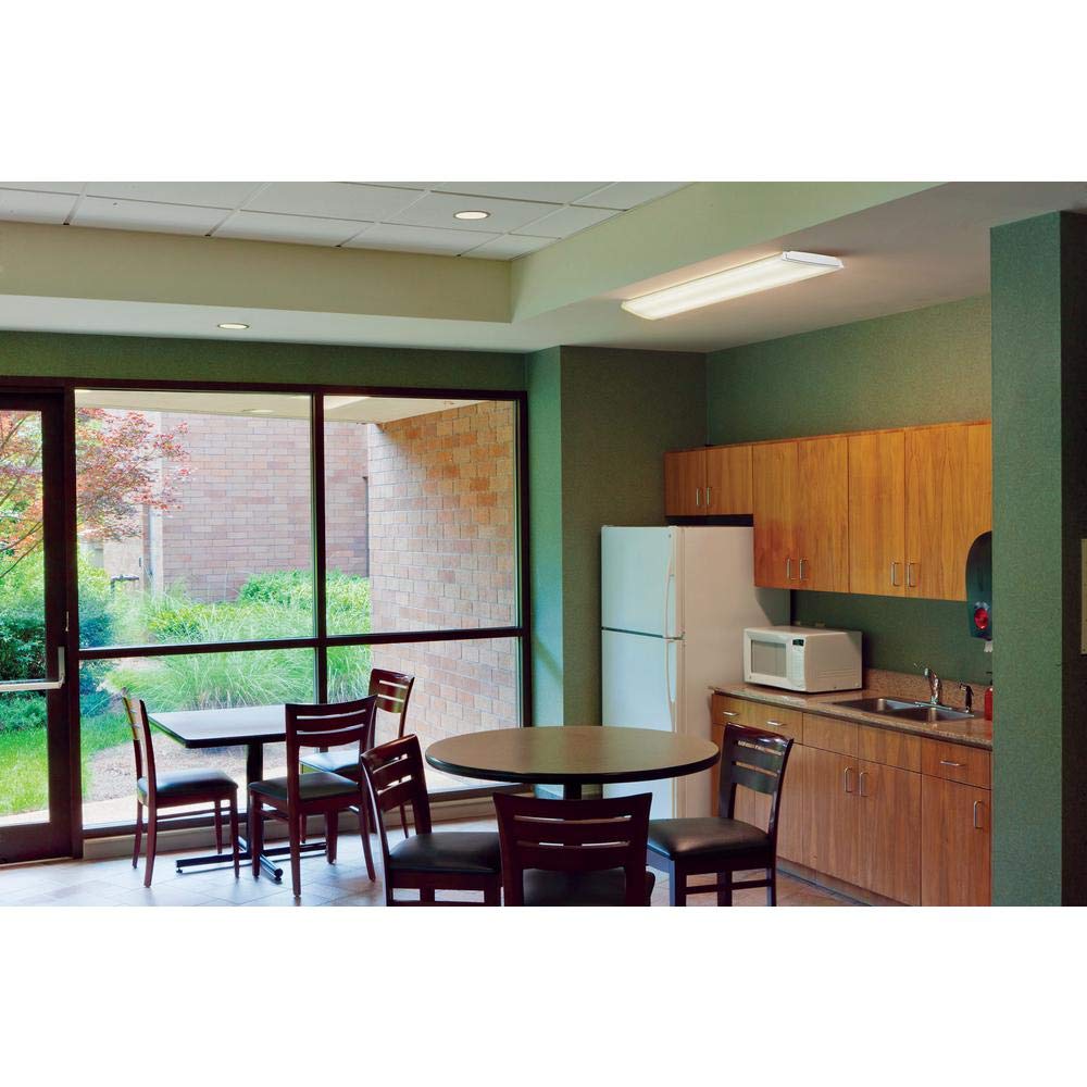 Lithonia Lighting LED Curved Wraparound Ceiling Light, 2-Foot, 2000 Lumens, 4000K, Acrylic, Model LBL2 LP840