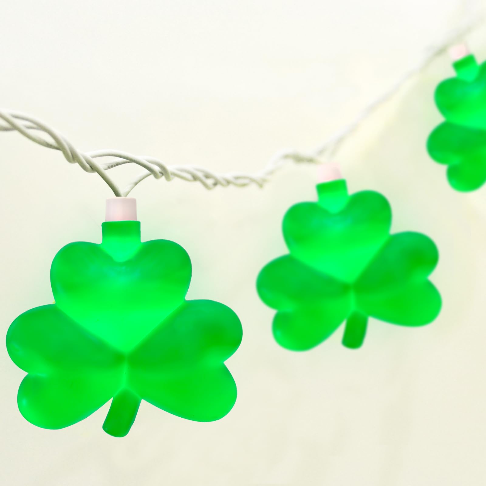 SUNSGNE St. Patrick's Day Lights Shamrocks Decorative String Lights, Lucky Clover String Lights with 10 LED Green Fairy Lights f