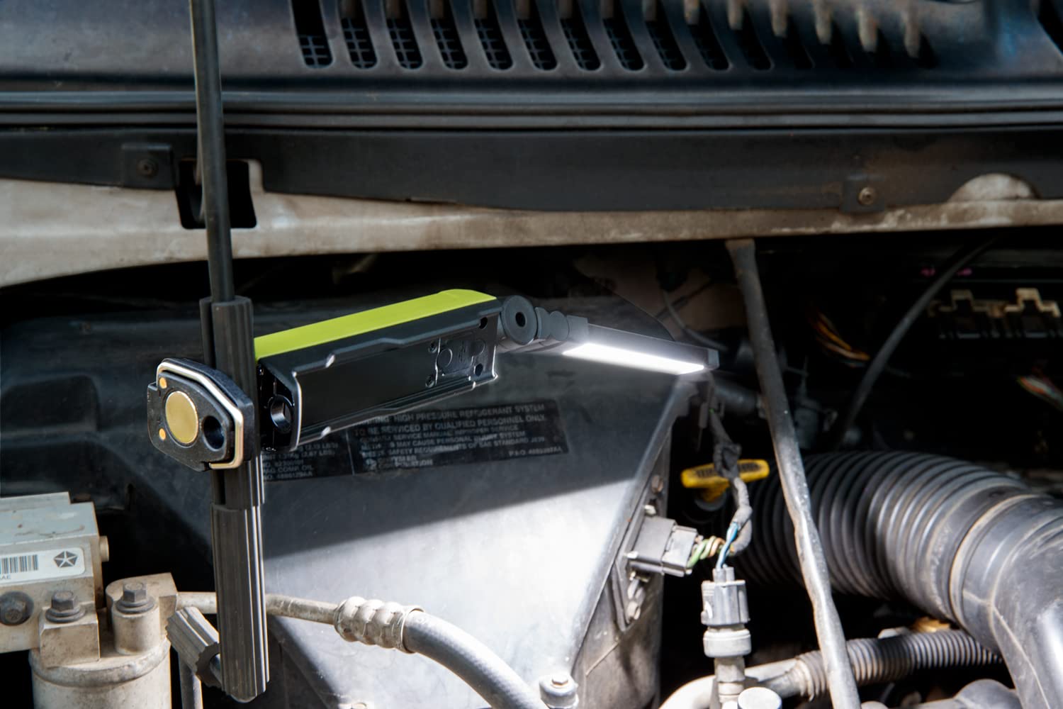 Powersmith Foldable Rechargeable Work 600 Lm Magnetic Light With Flood, Spot, Uv Modes, And Usb Output For Mobile Device Chargin