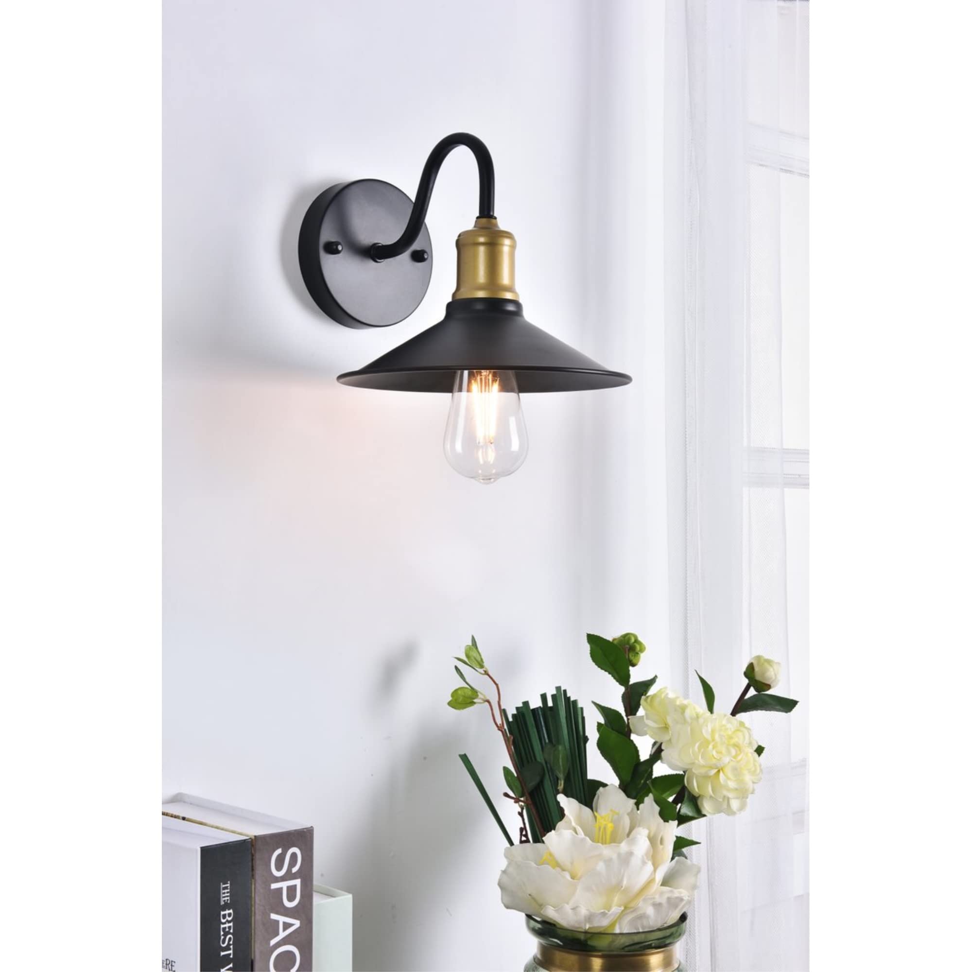 Living District Etude 1-Light Metal Wall Sconce in Brass and Black