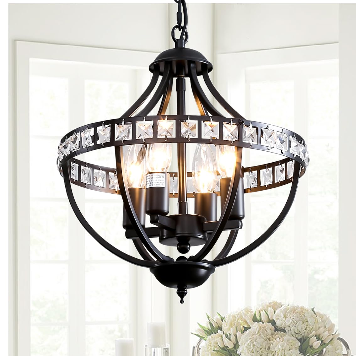 Threebro c Chandeliers